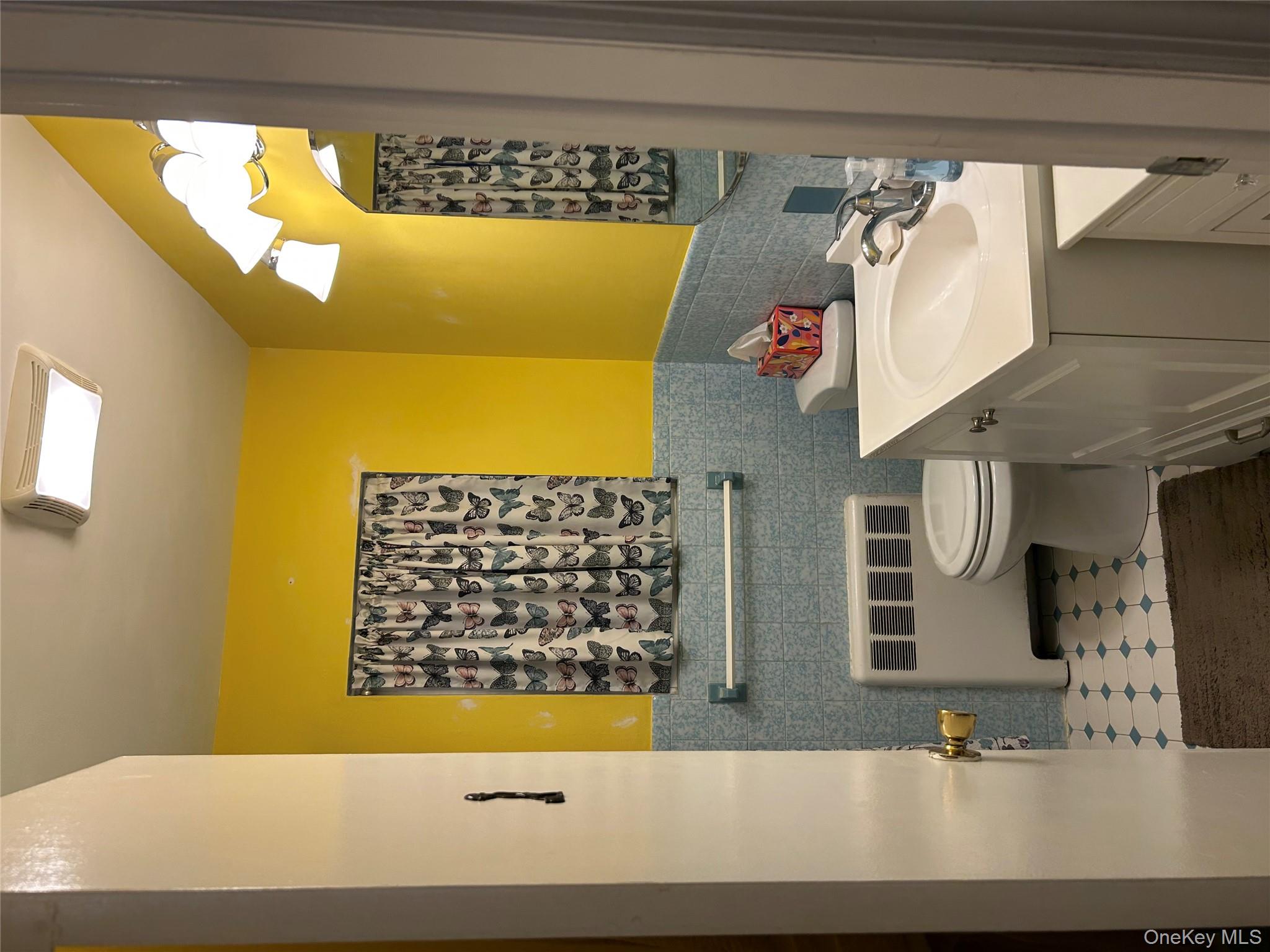 #4 photo, 301 Hoffman Street, Franklin Square , NY 11010