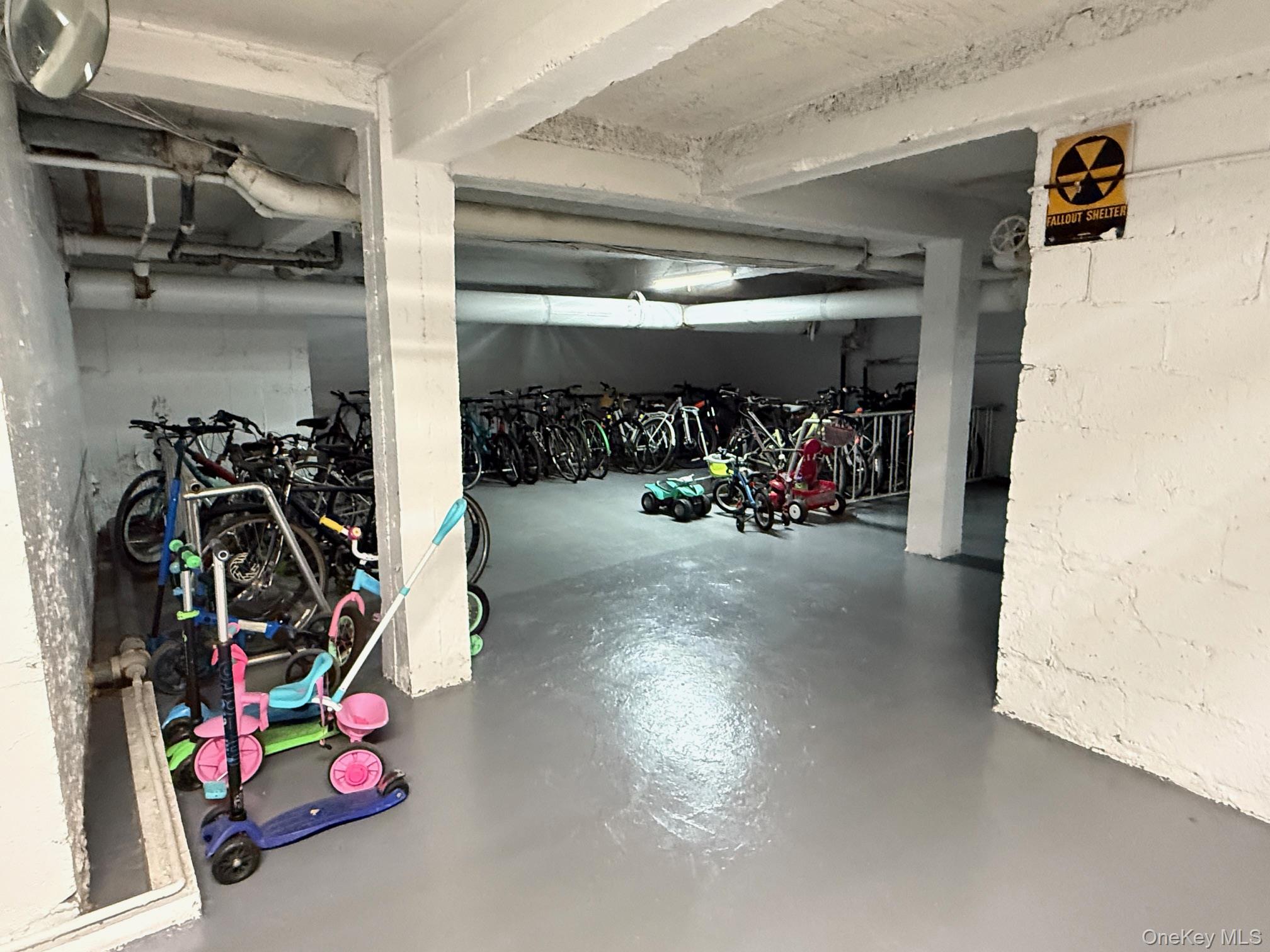 #11 photo, 6740 Yellowstone Boulevard, Forest Hills , NY 11375