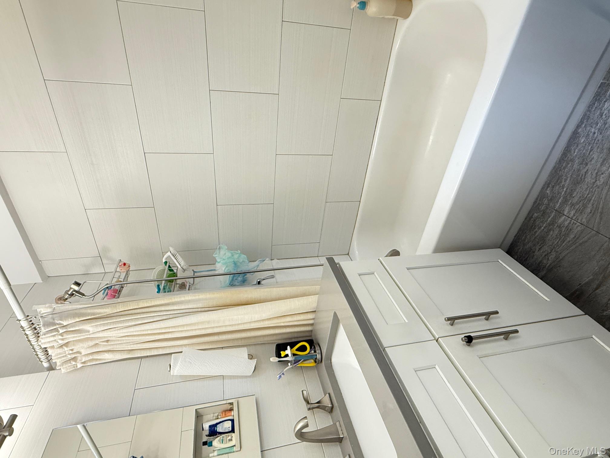 #8 photo, 6740 Yellowstone Boulevard, Forest Hills , NY 11375