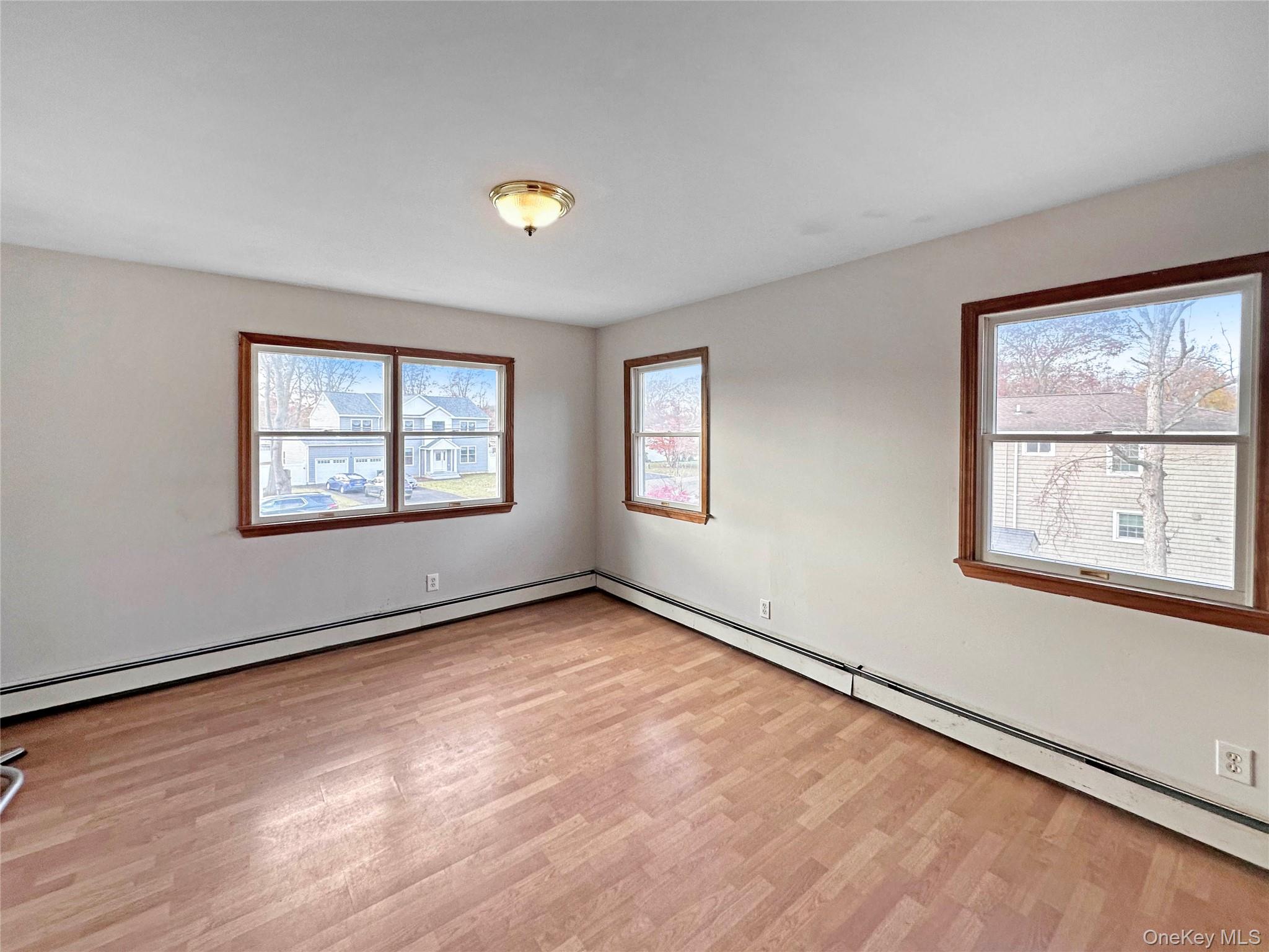 #11 photo, 143 Walter Avenue, Hauppauge , NY 11788