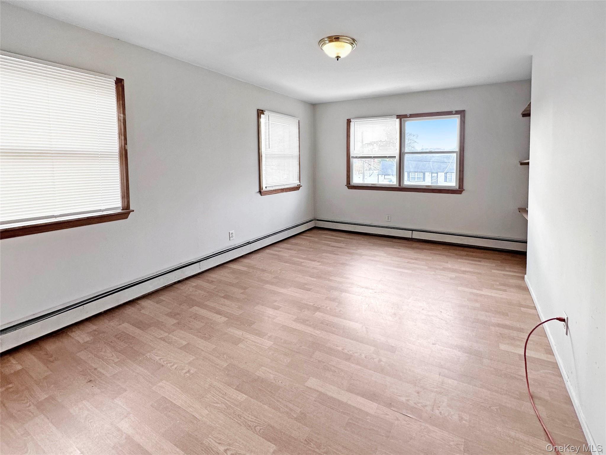 #14 photo, 143 Walter Avenue, Hauppauge , NY 11788