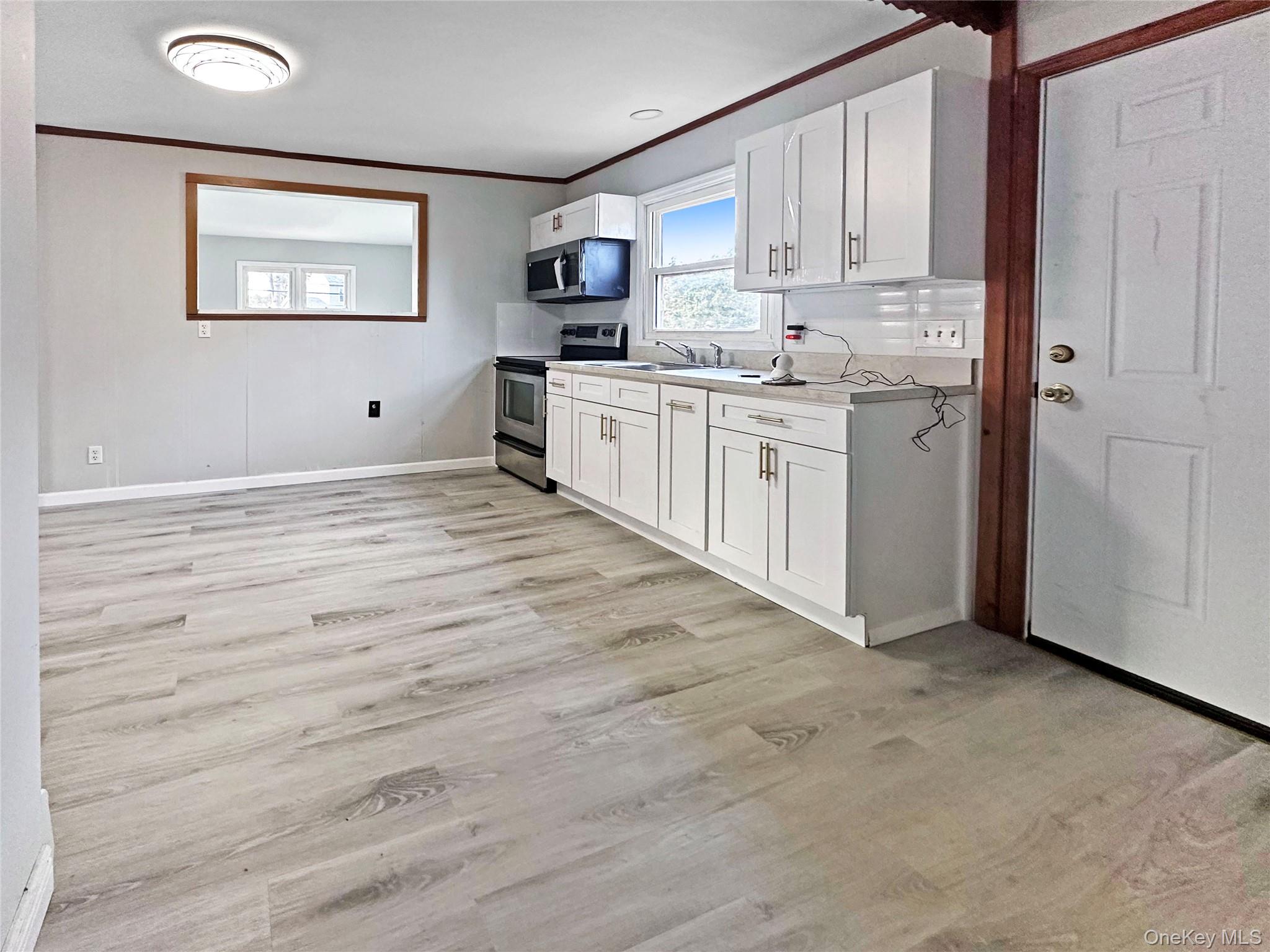 #3 photo, 143 Walter Avenue, Hauppauge , NY 11788