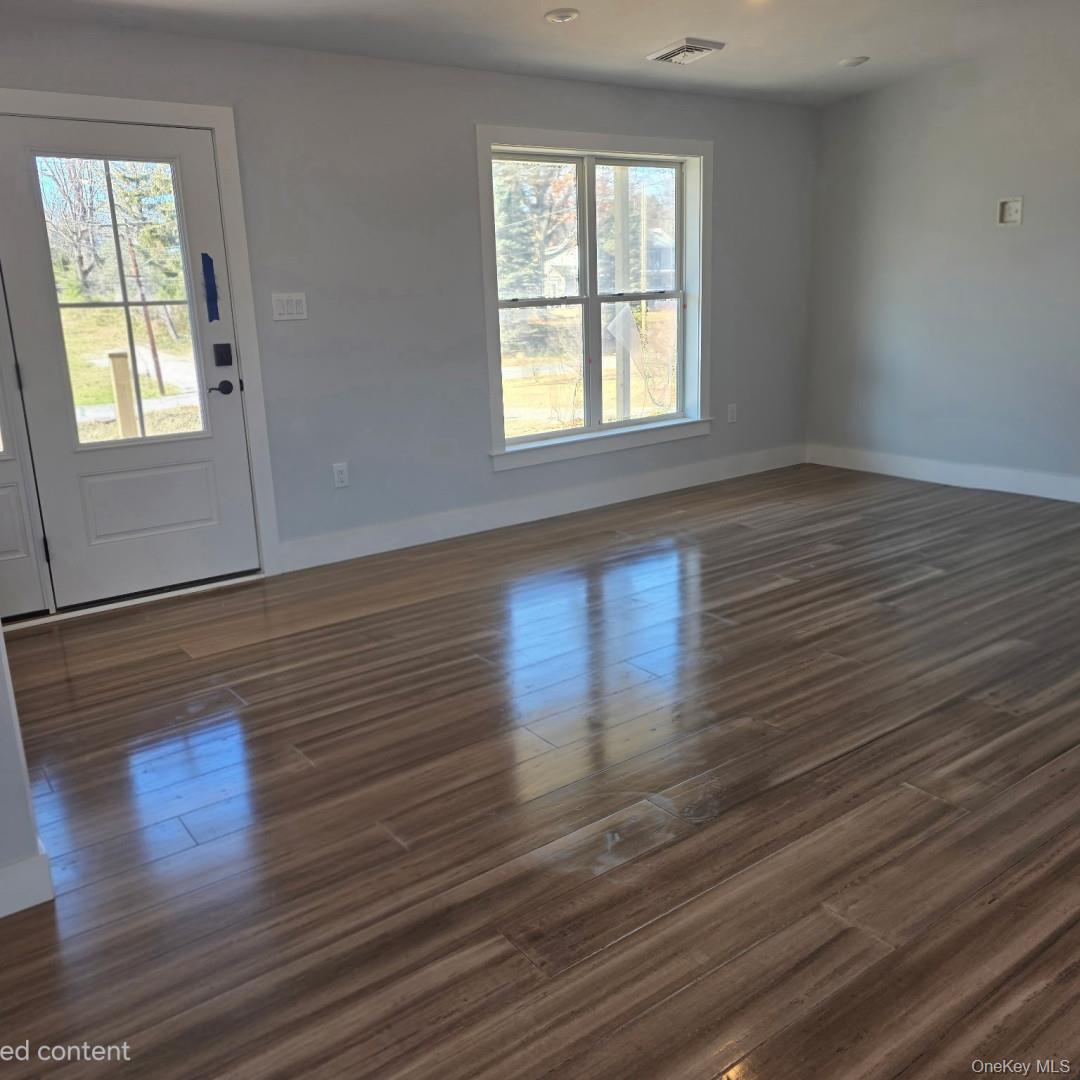 #6 photo, 42 Sands Avenue, Milton , NY 12547