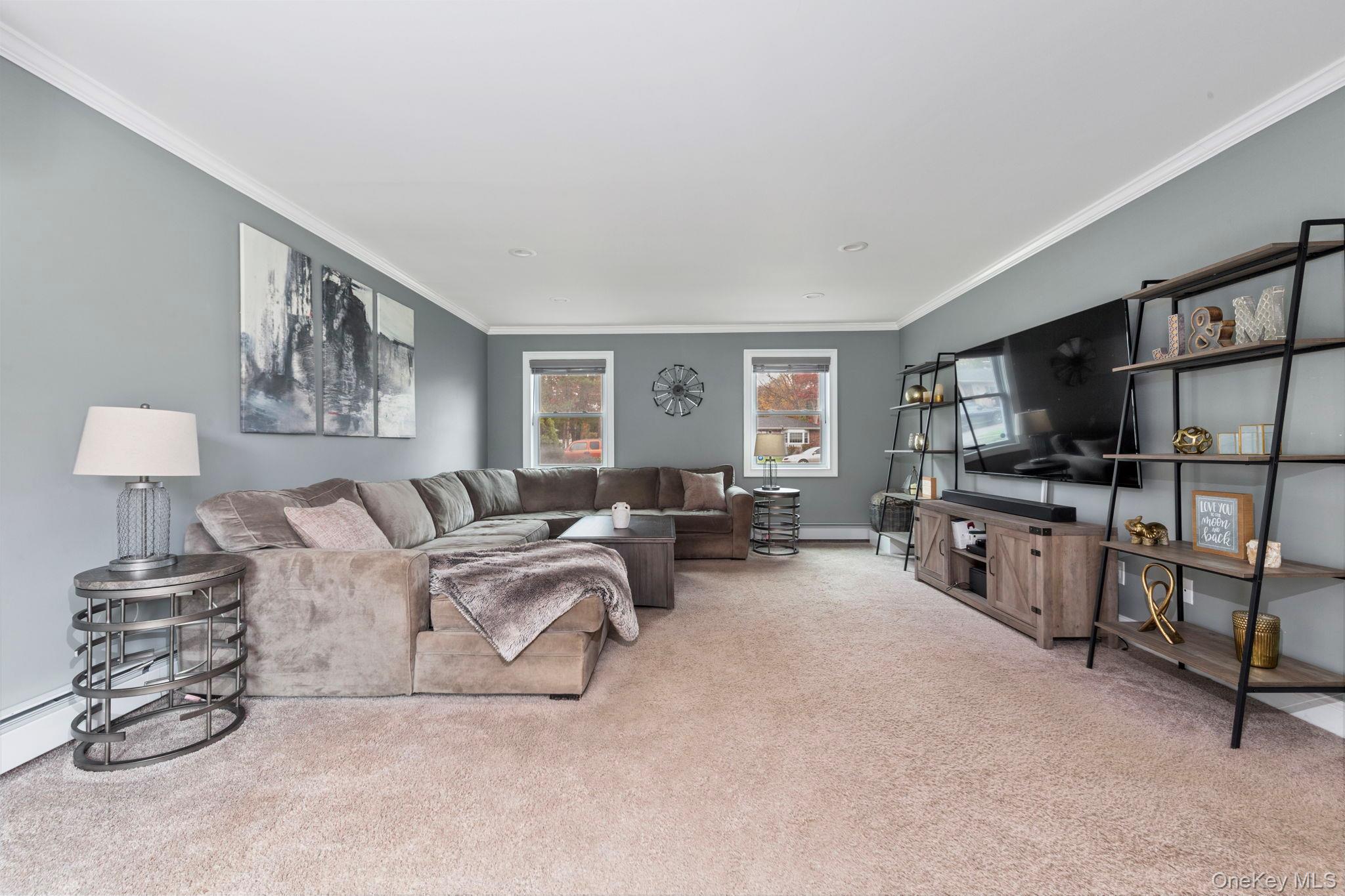 #11 photo, 17 Diane Court, Nesconset , NY 11767