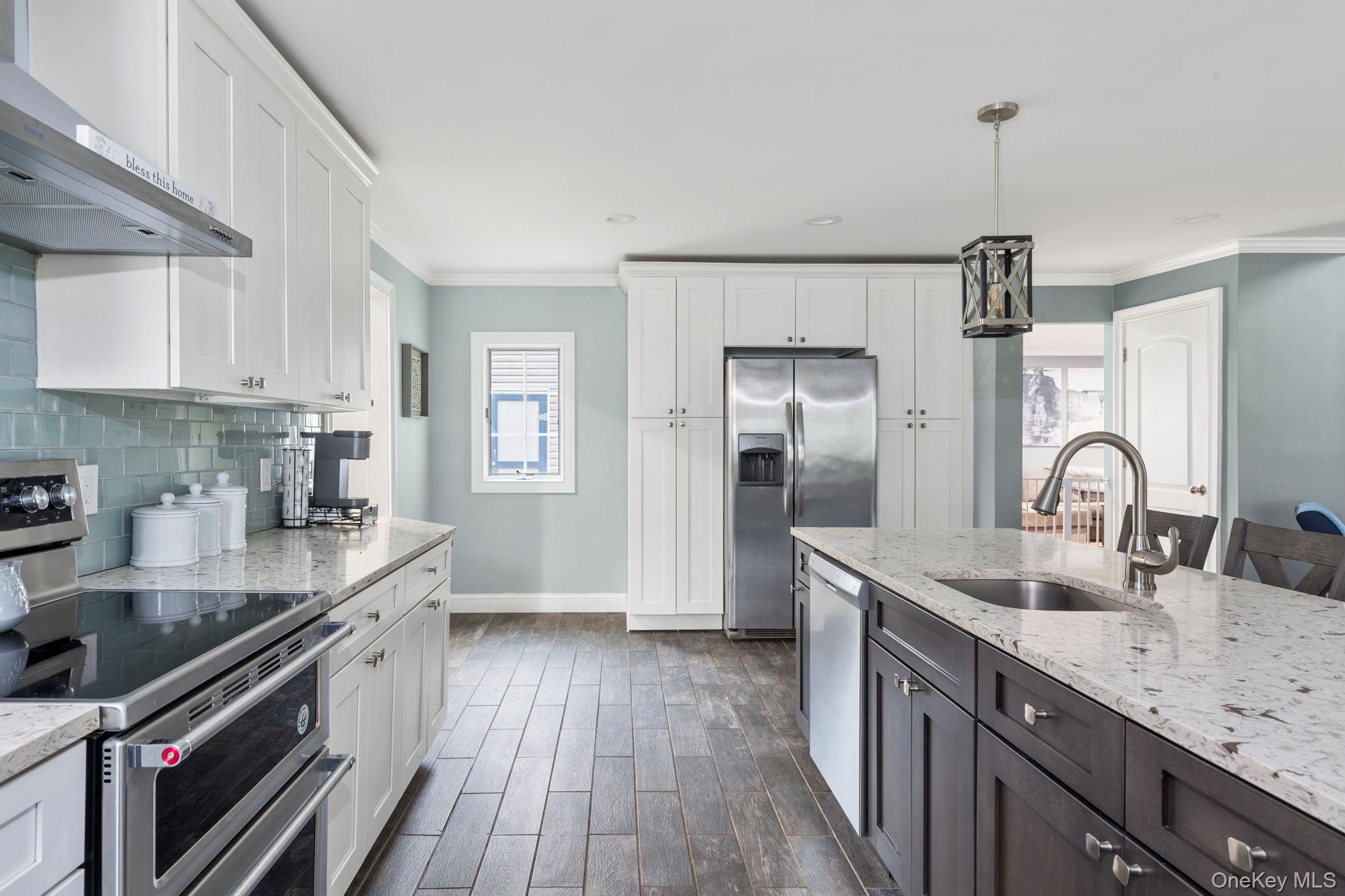 #7 photo, 17 Diane Court, Nesconset , NY 11767