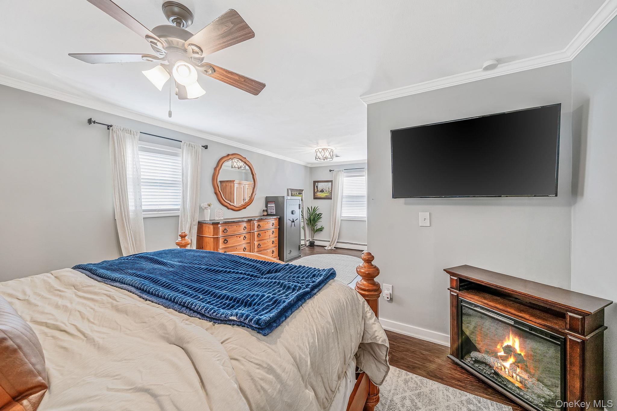 #12 photo, 3 Vee Jay Drive, Shoreham , NY 11786