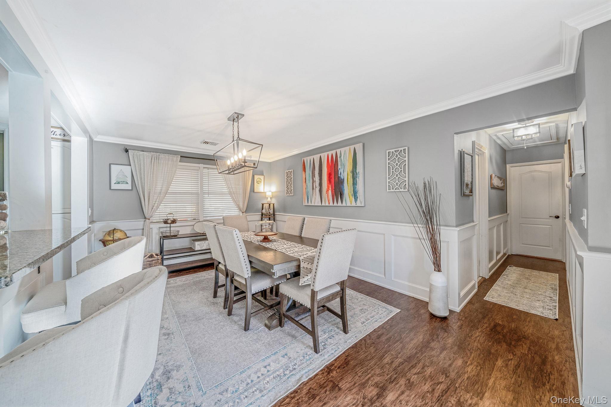 #7 photo, 3 Vee Jay Drive, Shoreham , NY 11786