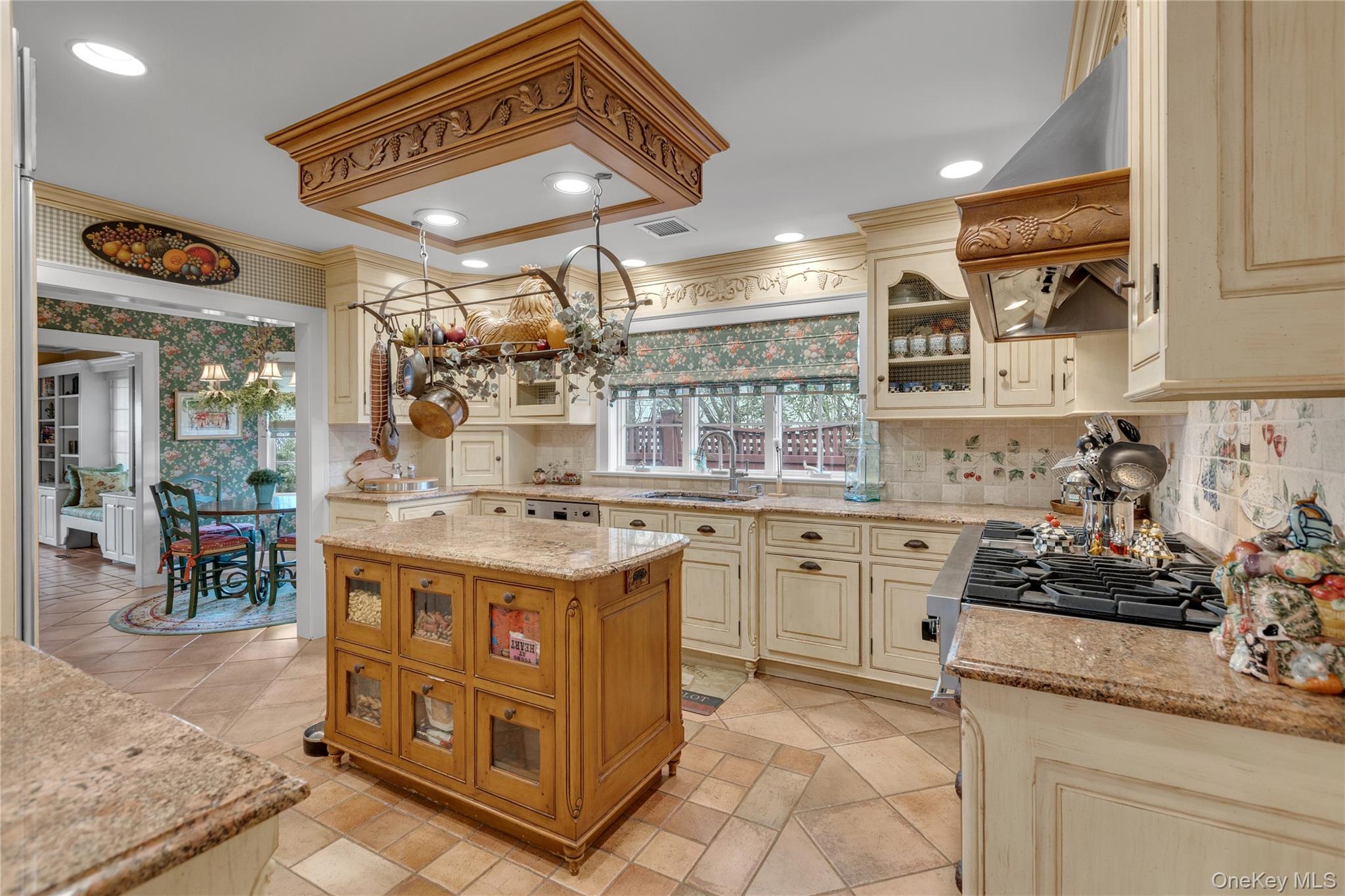 #16 photo, 216 Asharoken Avenue, Northport , NY 11768