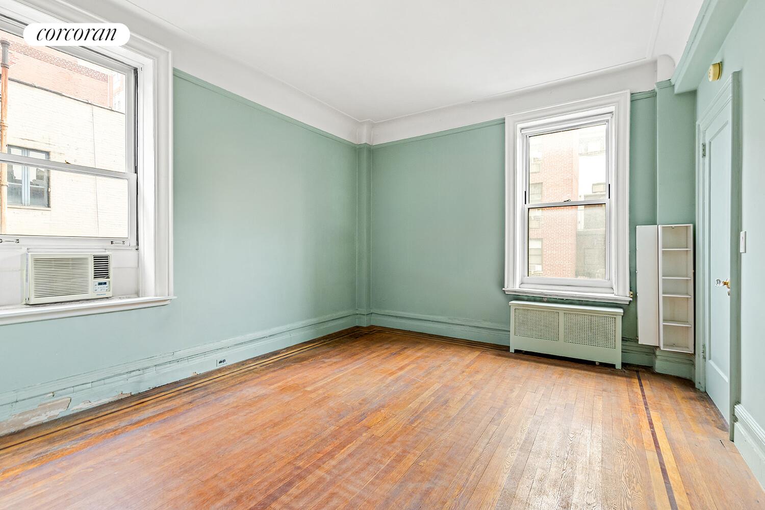 #3 photo, 105 W 72ND Street, Upper West Side , NY 10023