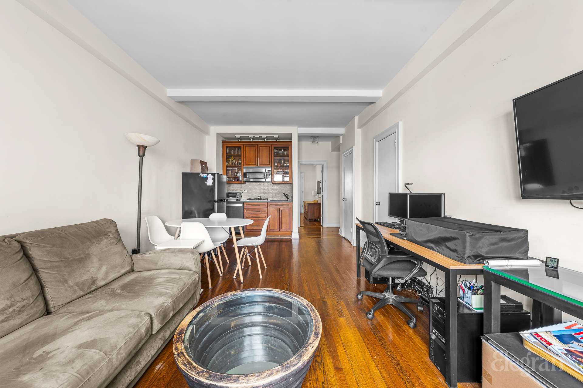 #5 photo, 116 W 72nd Street, Upper West Side , NY 10023