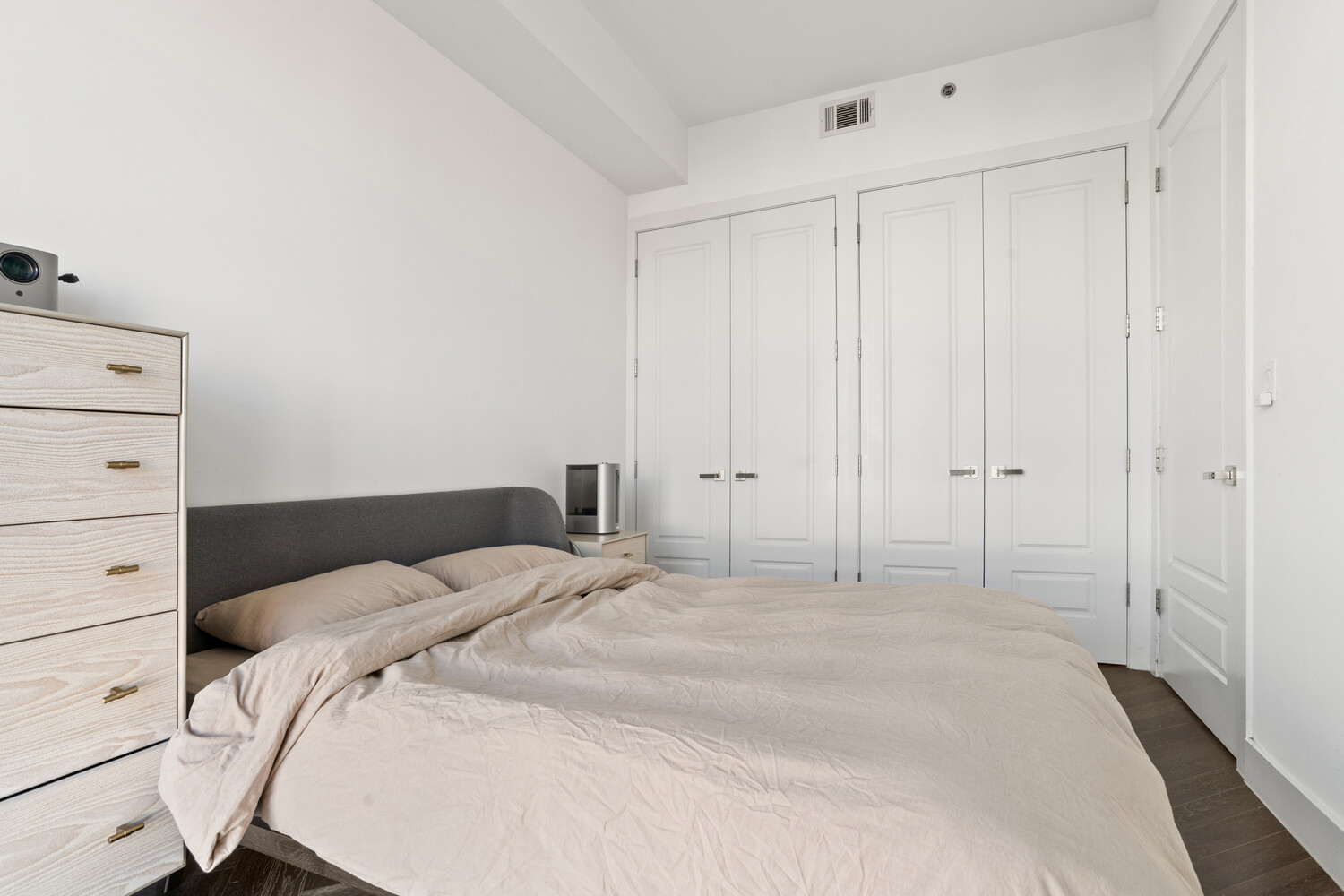 #8 photo, Long Island City, Long Island City , NY 11101