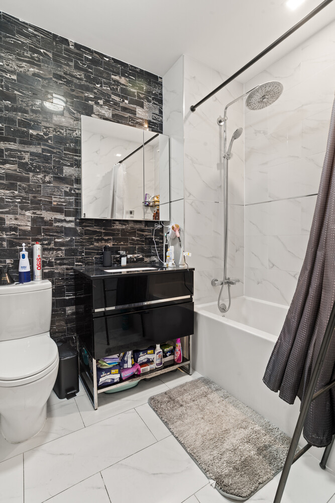 #9 photo, Long Island City, Long Island City , NY 11101