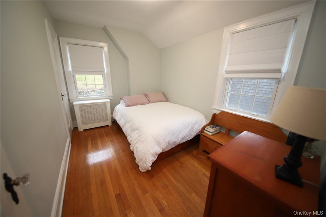 #11 photo, 15 Beacon Hill Road, Ardsley , NY 10502