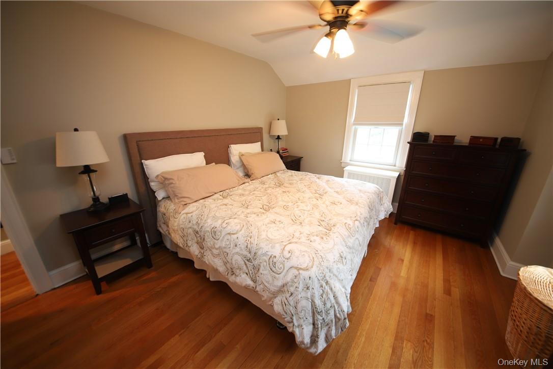 #12 photo, 15 Beacon Hill Road, Ardsley , NY 10502