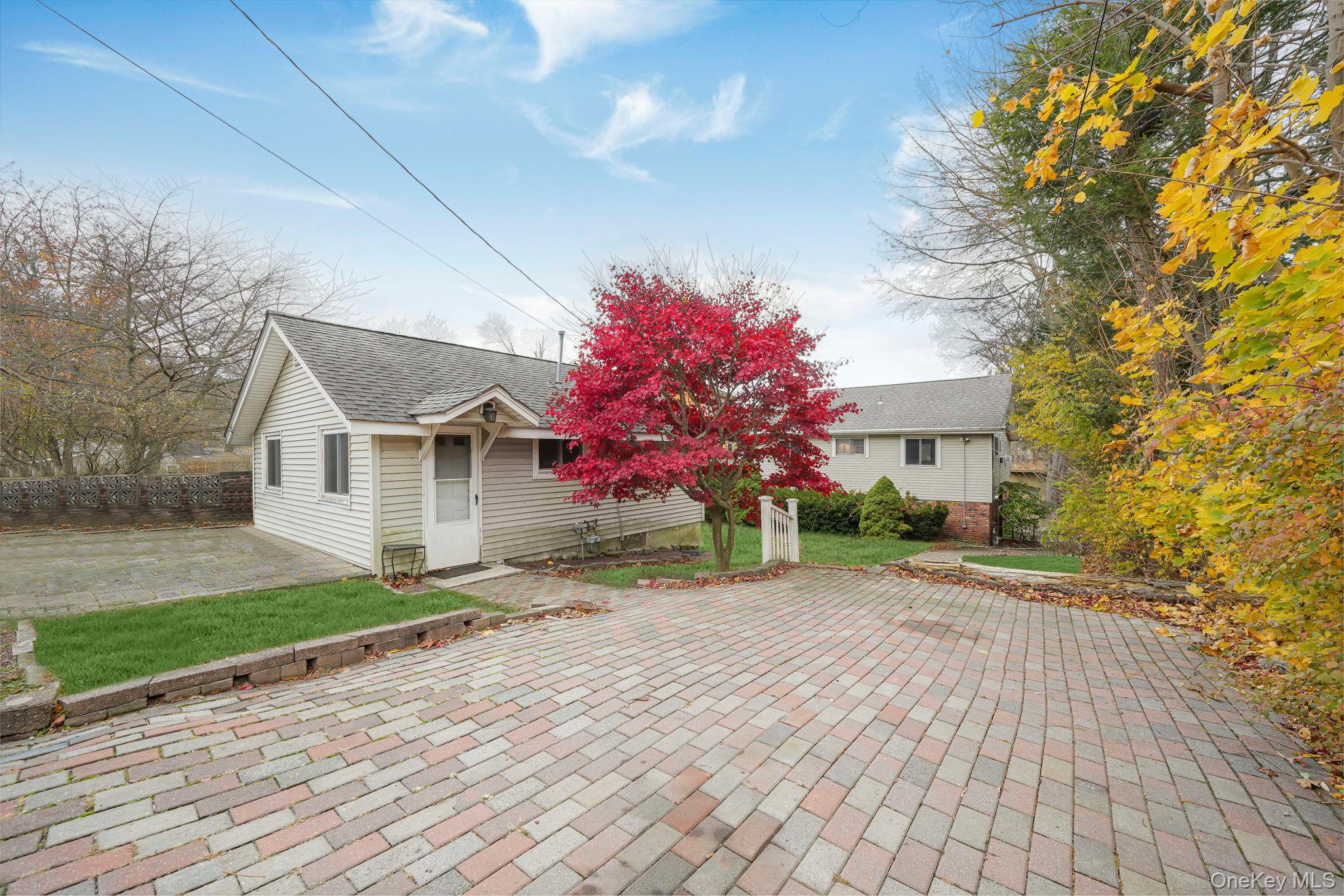 #3 photo, 25 Teneyck Avenue, Greenwood Lake , NY 10925