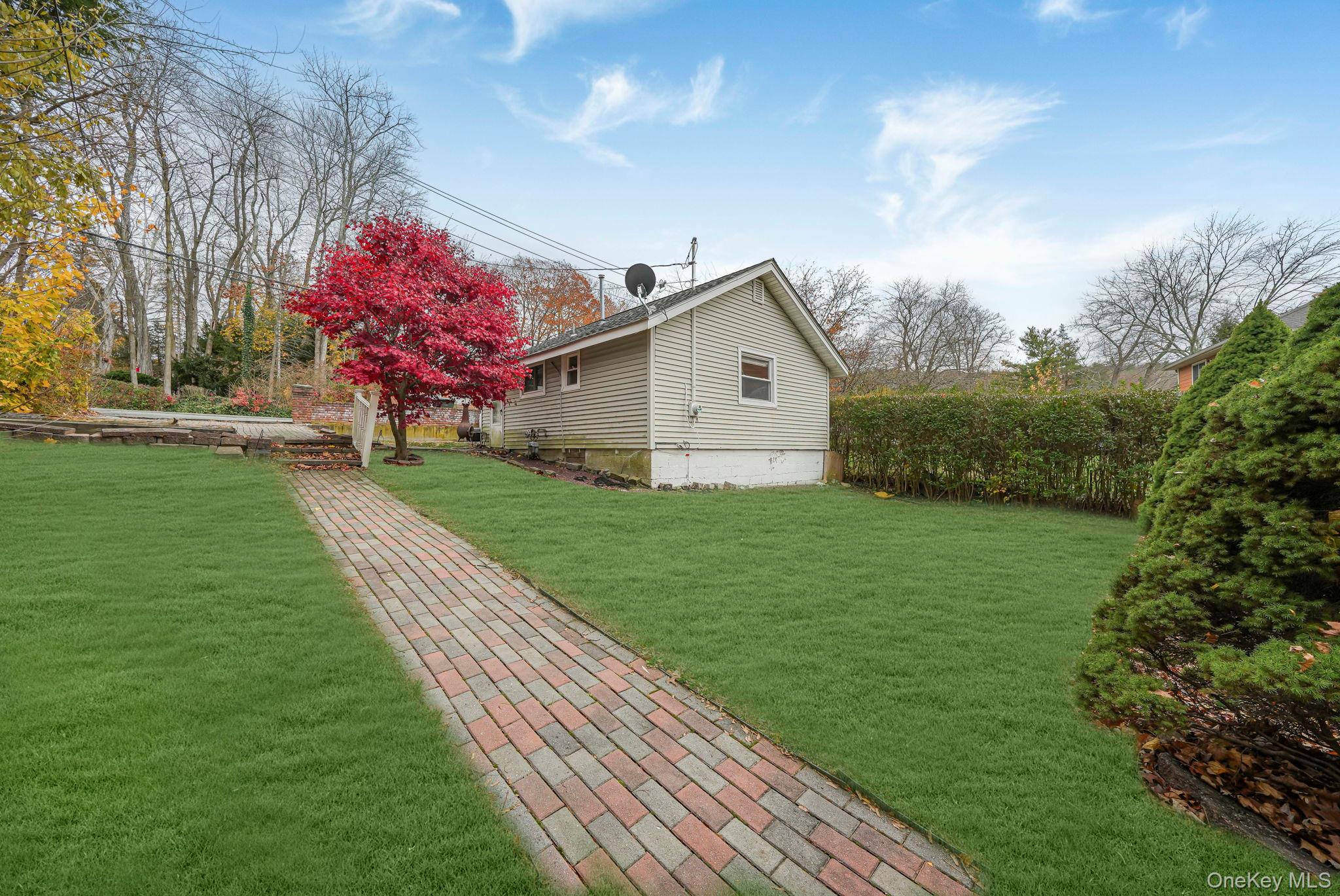 #4 photo, 25 Teneyck Avenue, Greenwood Lake , NY 10925