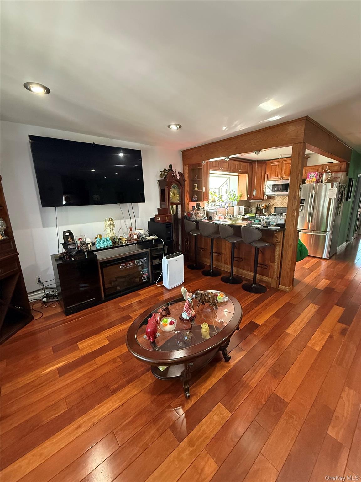 #9 photo, 2224 Lafayette Avenue, Bronx , NY 10473