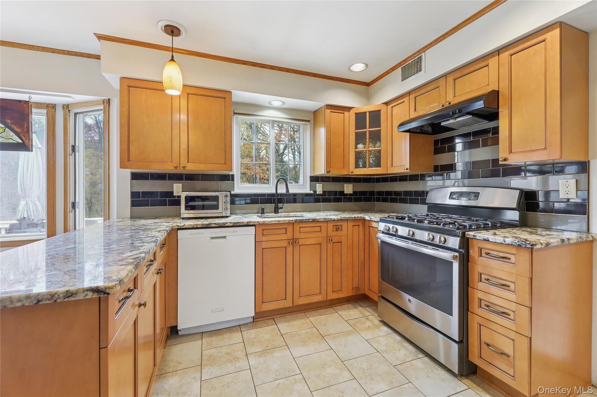 #15 photo, 23 Hallmark Drive, New City , NY 10956