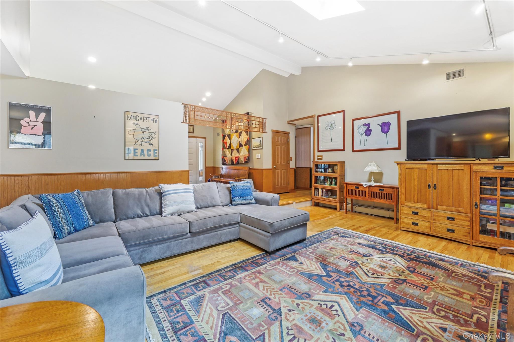 #8 photo, 23 Hallmark Drive, New City , NY 10956