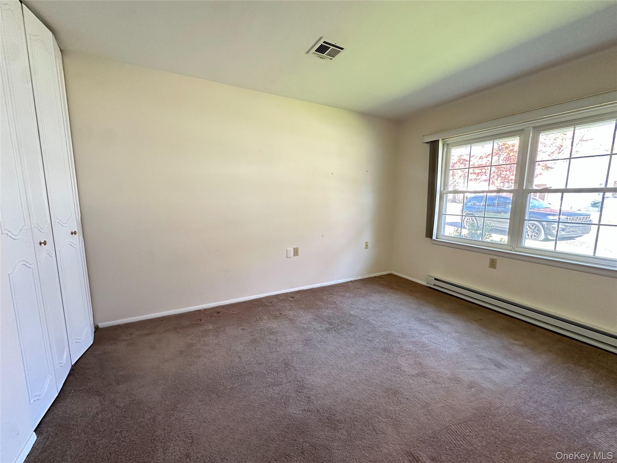 #10 photo, 215 Woodbridge Drive, Ridge , NY 11961