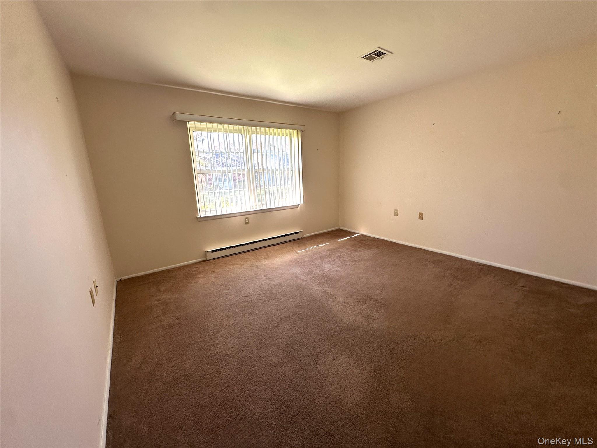 #11 photo, 215 Woodbridge Drive, Ridge , NY 11961