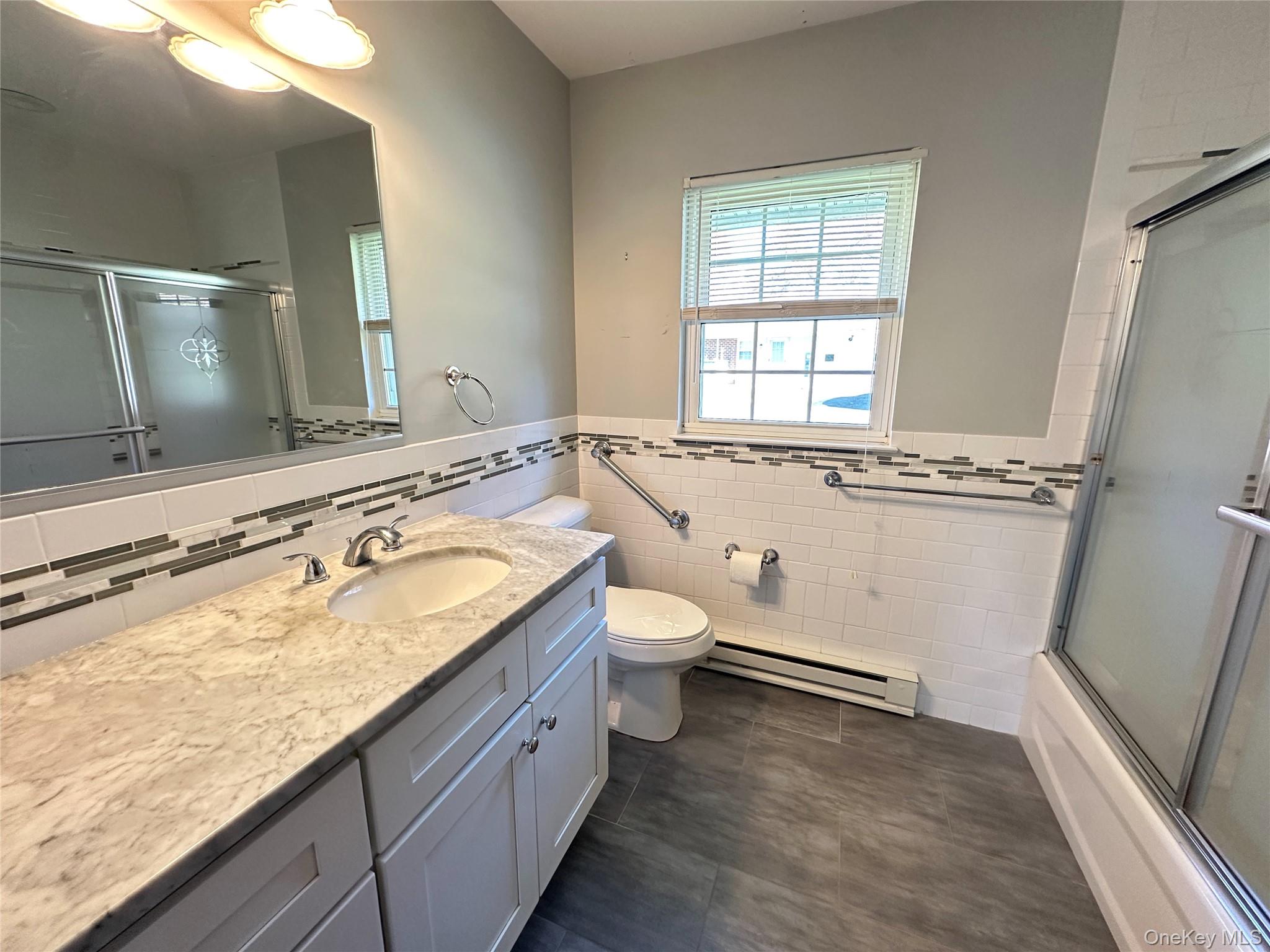 #9 photo, 215 Woodbridge Drive, Ridge , NY 11961