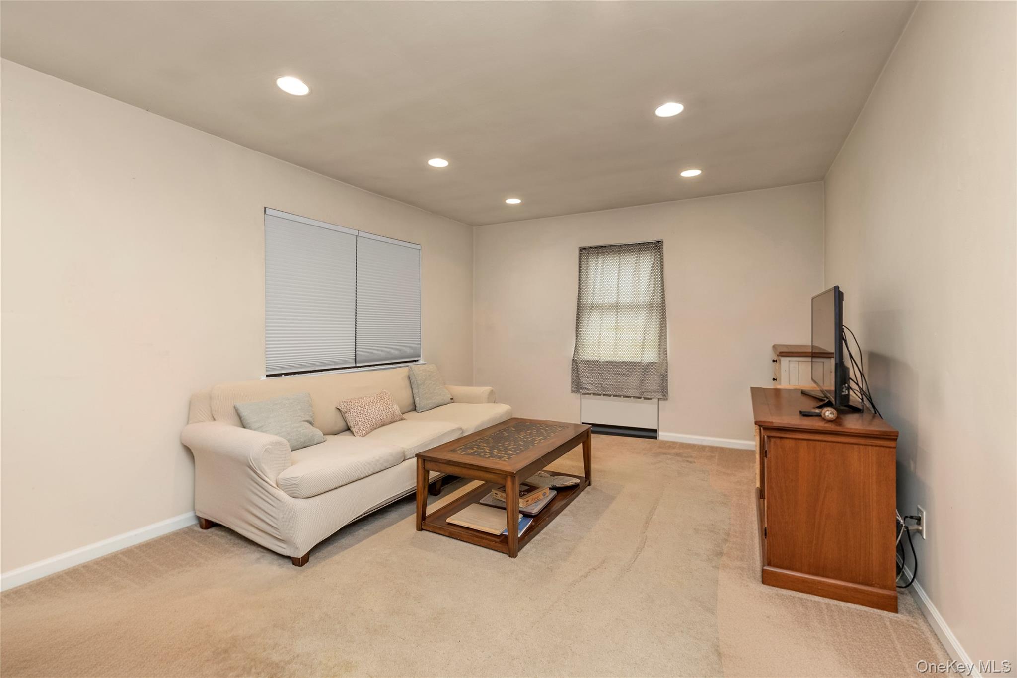 #3 photo, 73-47 217th Street, Bayside , NY 11364