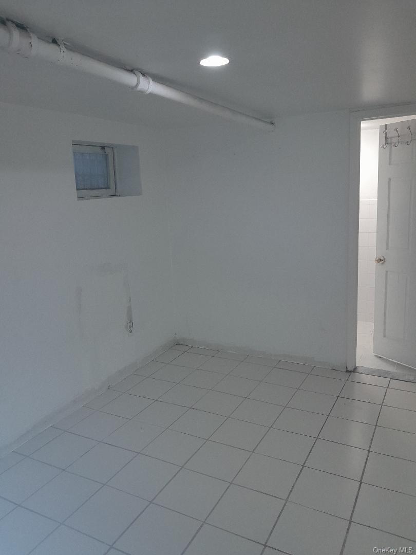 #4 photo, 9152 91st Street, Woodhaven , NY 11421