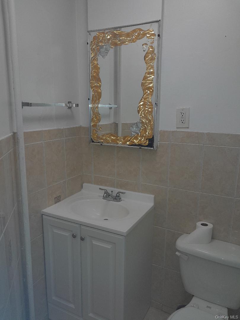 #5 photo, 9152 91st Street, Woodhaven , NY 11421