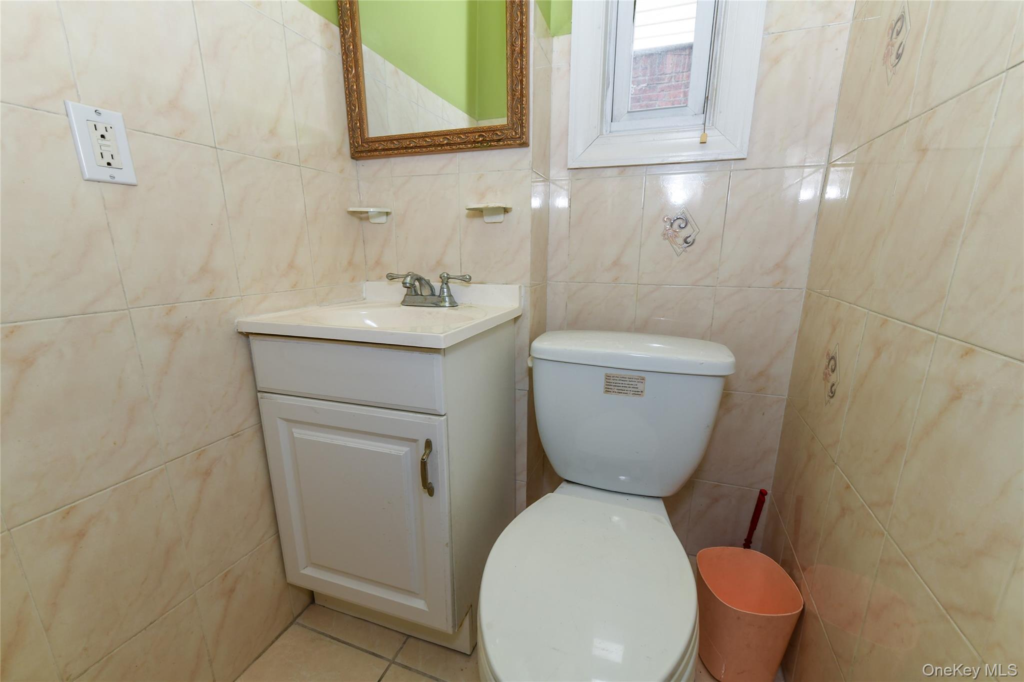 #18 photo, 82-59 172nd Street, Jamaica Hills , NY 11432