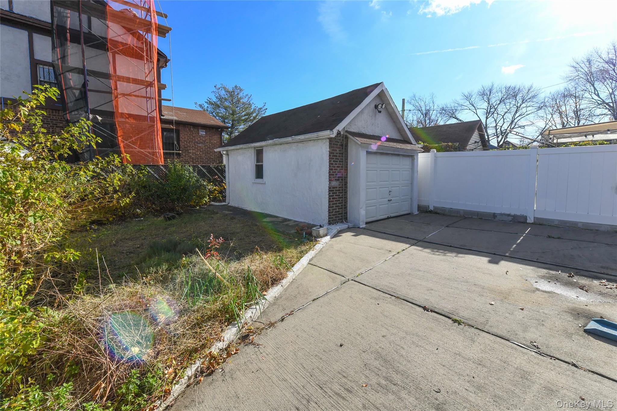 #5 photo, 82-59 172nd Street, Jamaica Hills , NY 11432