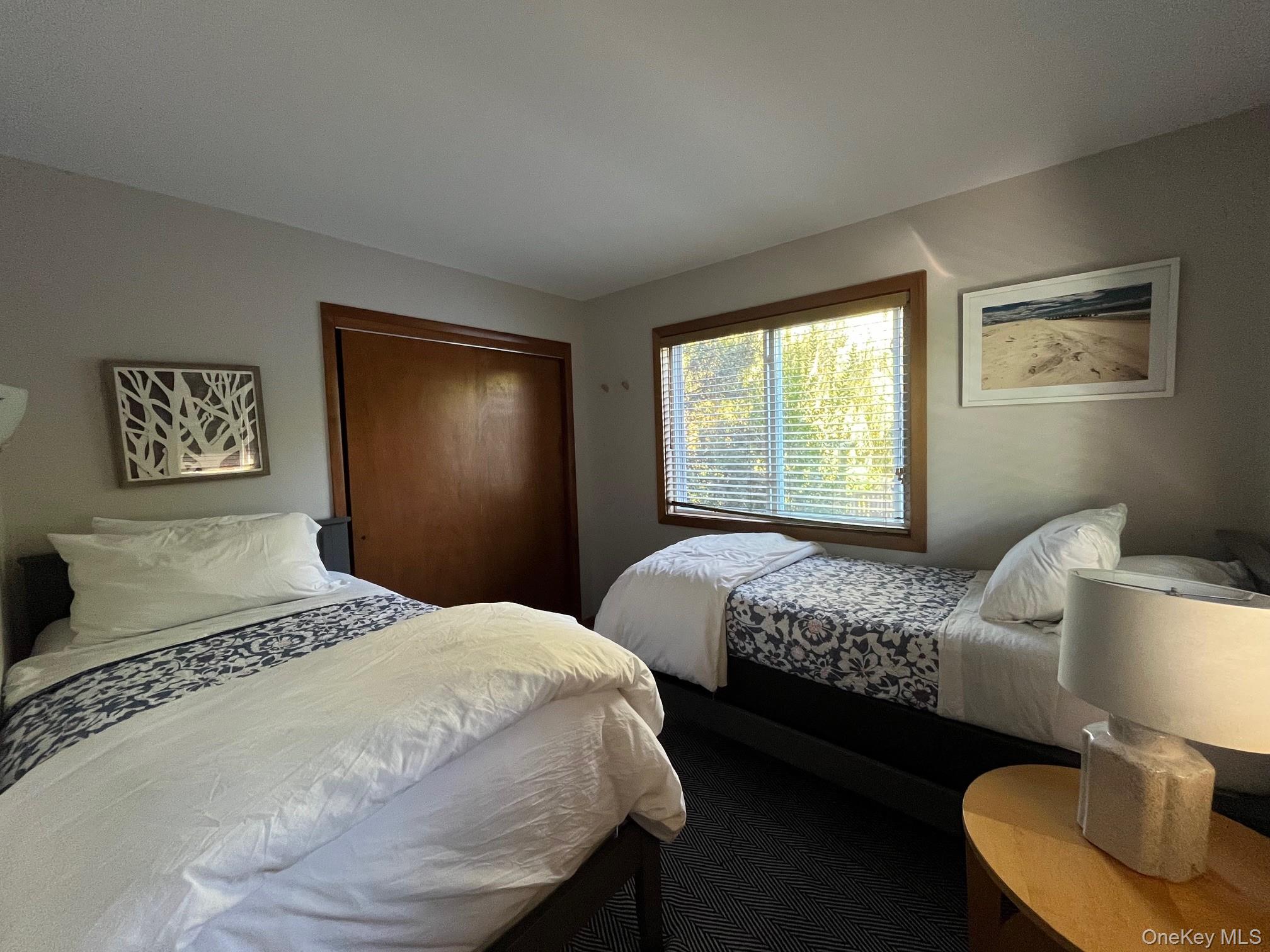 #12 photo, 150 Clipper Roadway, Corneille Estates , NY 11770