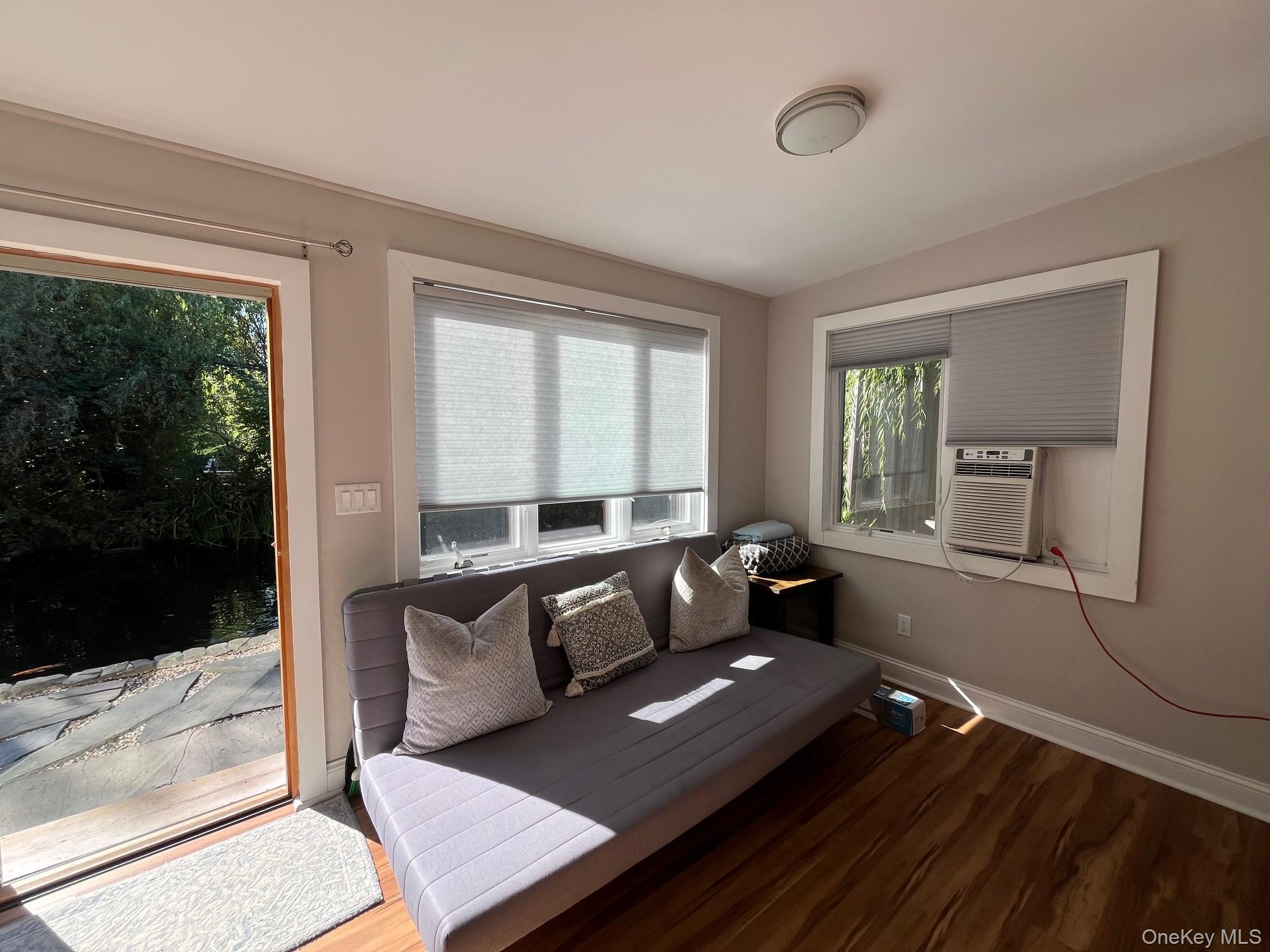 #18 photo, 150 Clipper Roadway, Corneille Estates , NY 11770