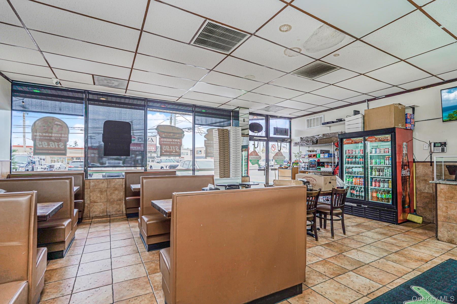 #20 photo, 365 Atlantic Avenue, Freeport , NY 11520