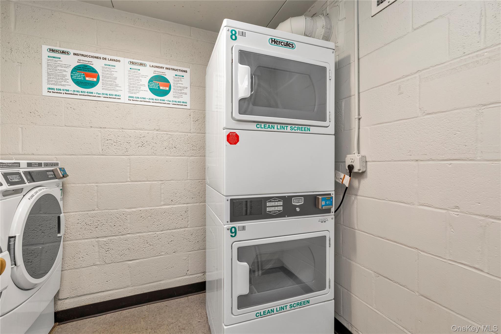 #14 photo, 100 Clinton, Mineola , NY 11501