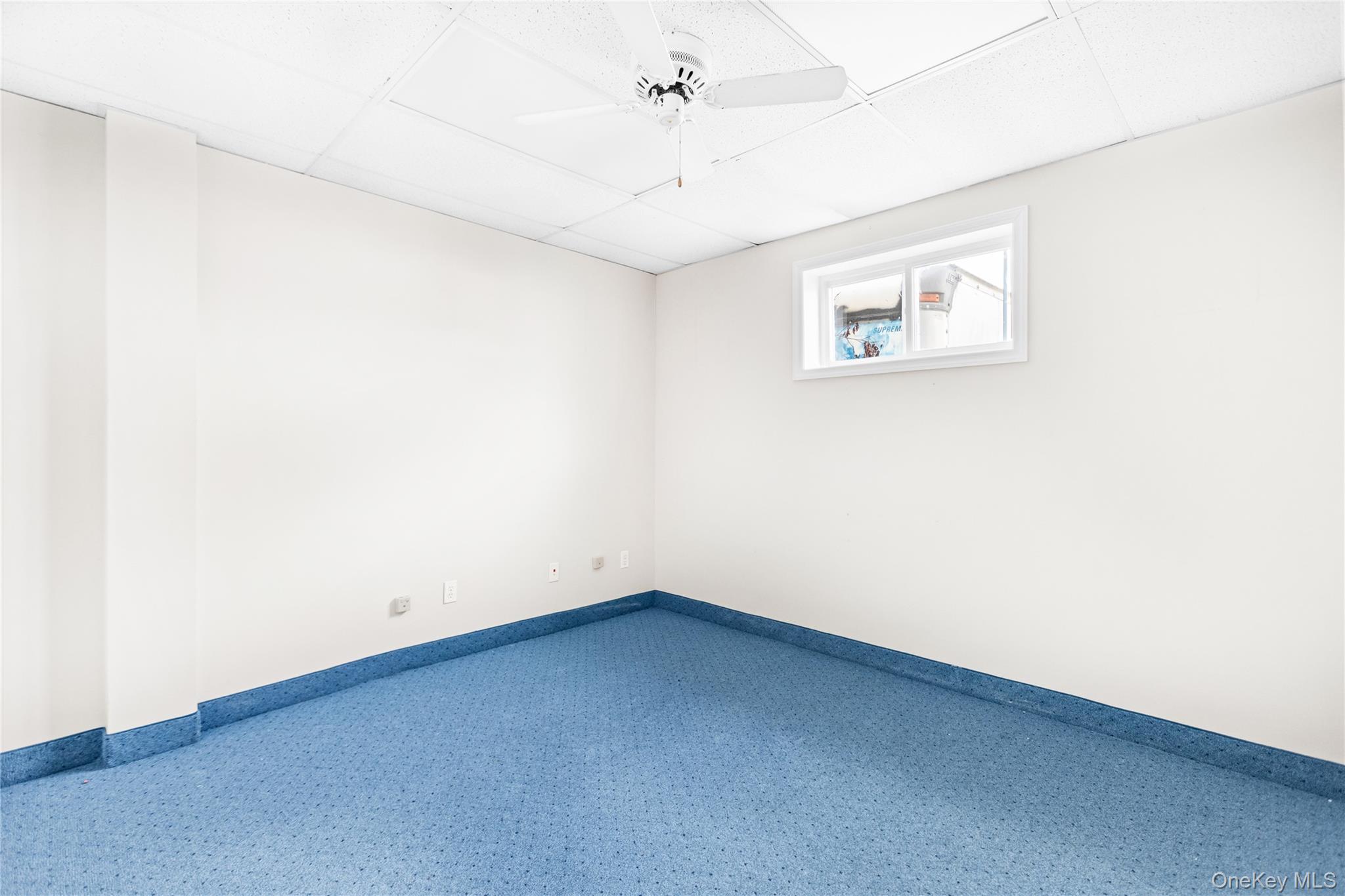 #3 photo, 146 S Country Road, Bellport Village , NY 11713