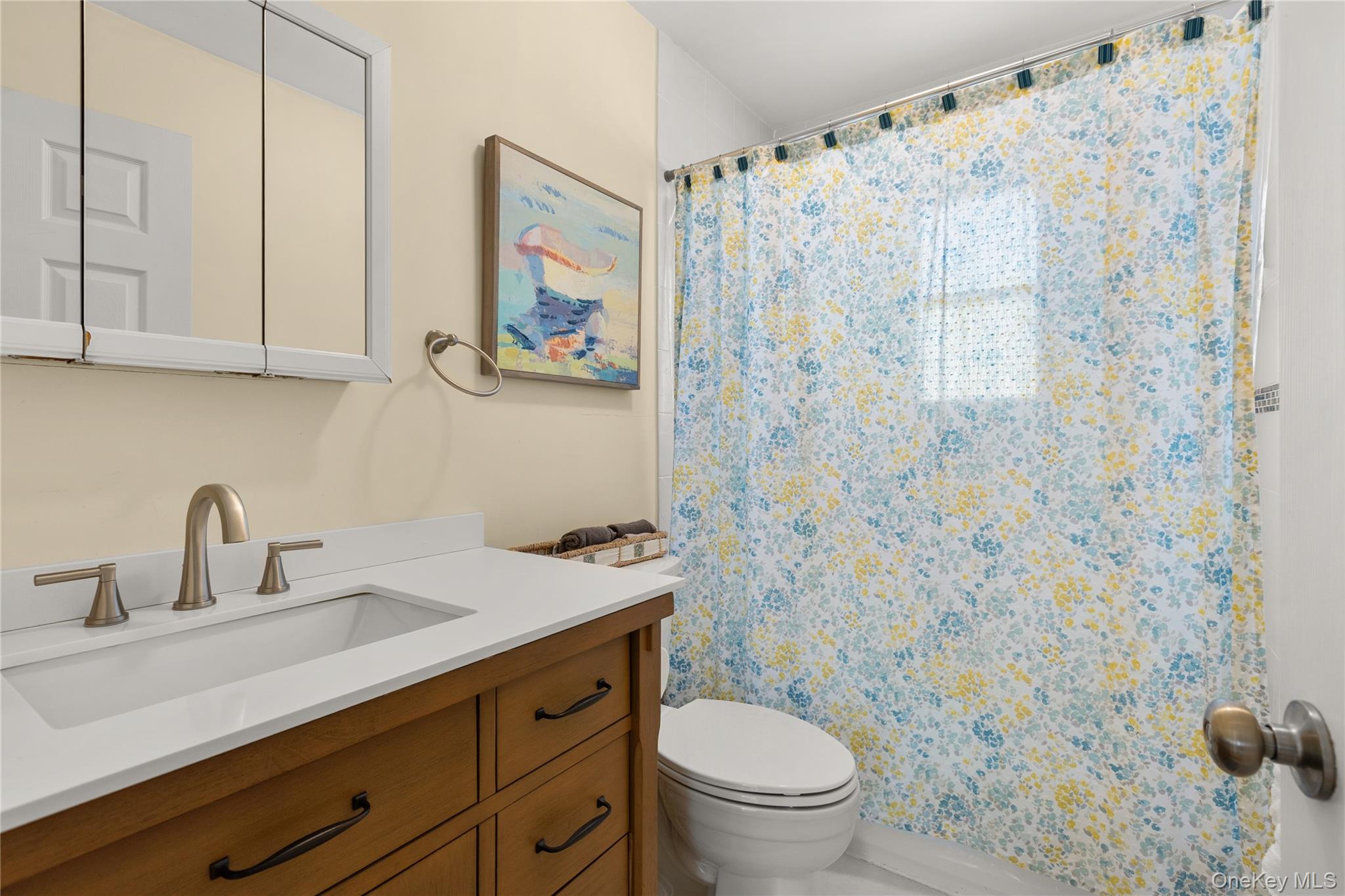 #16 photo, 125 Ocean Avenue, 롱 아일랜드 Bay Shore , NY 11706