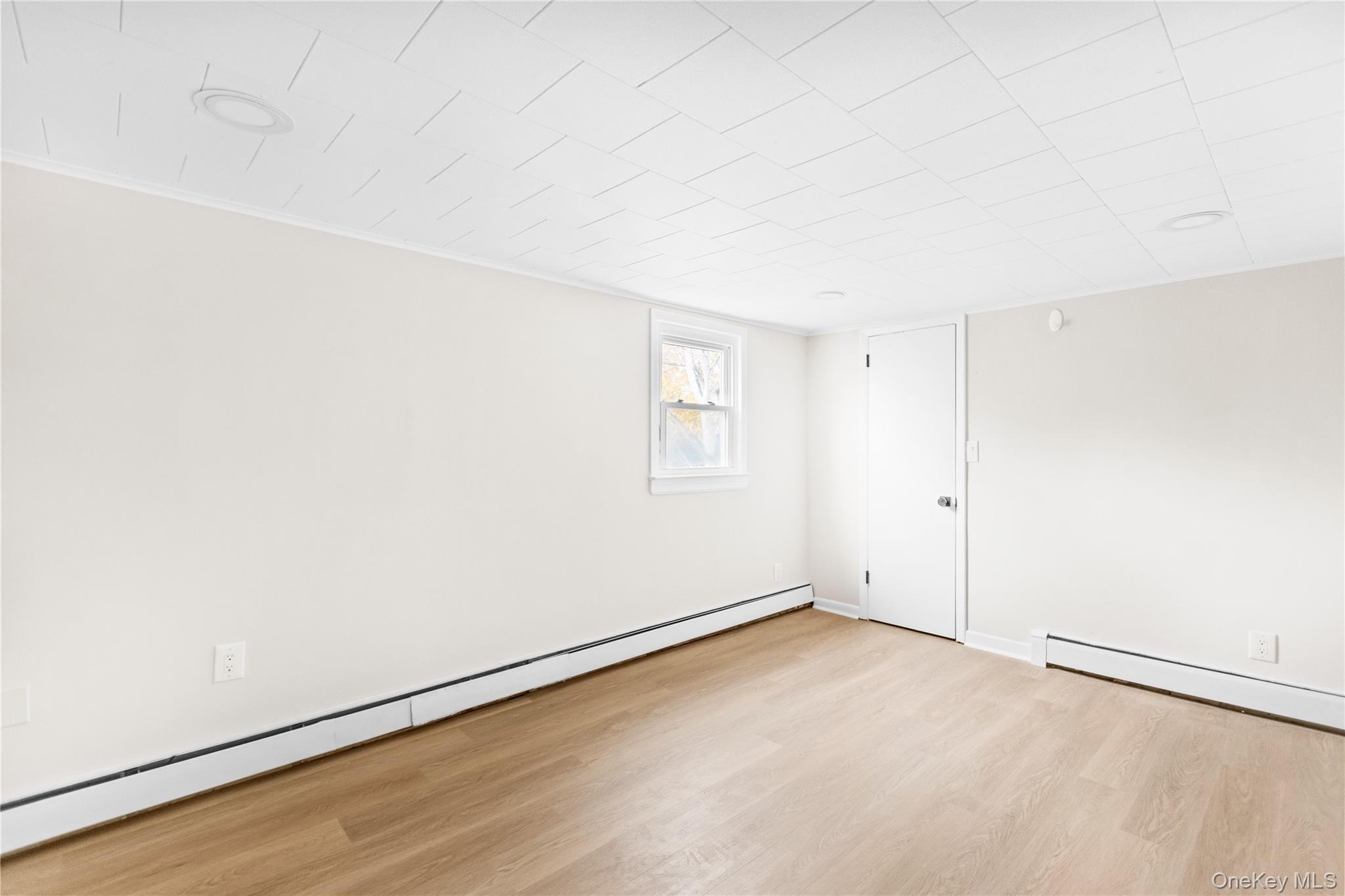 #9 photo, 246 Atlantic Place, サフォーク郡 Hauppauge , NY 11788