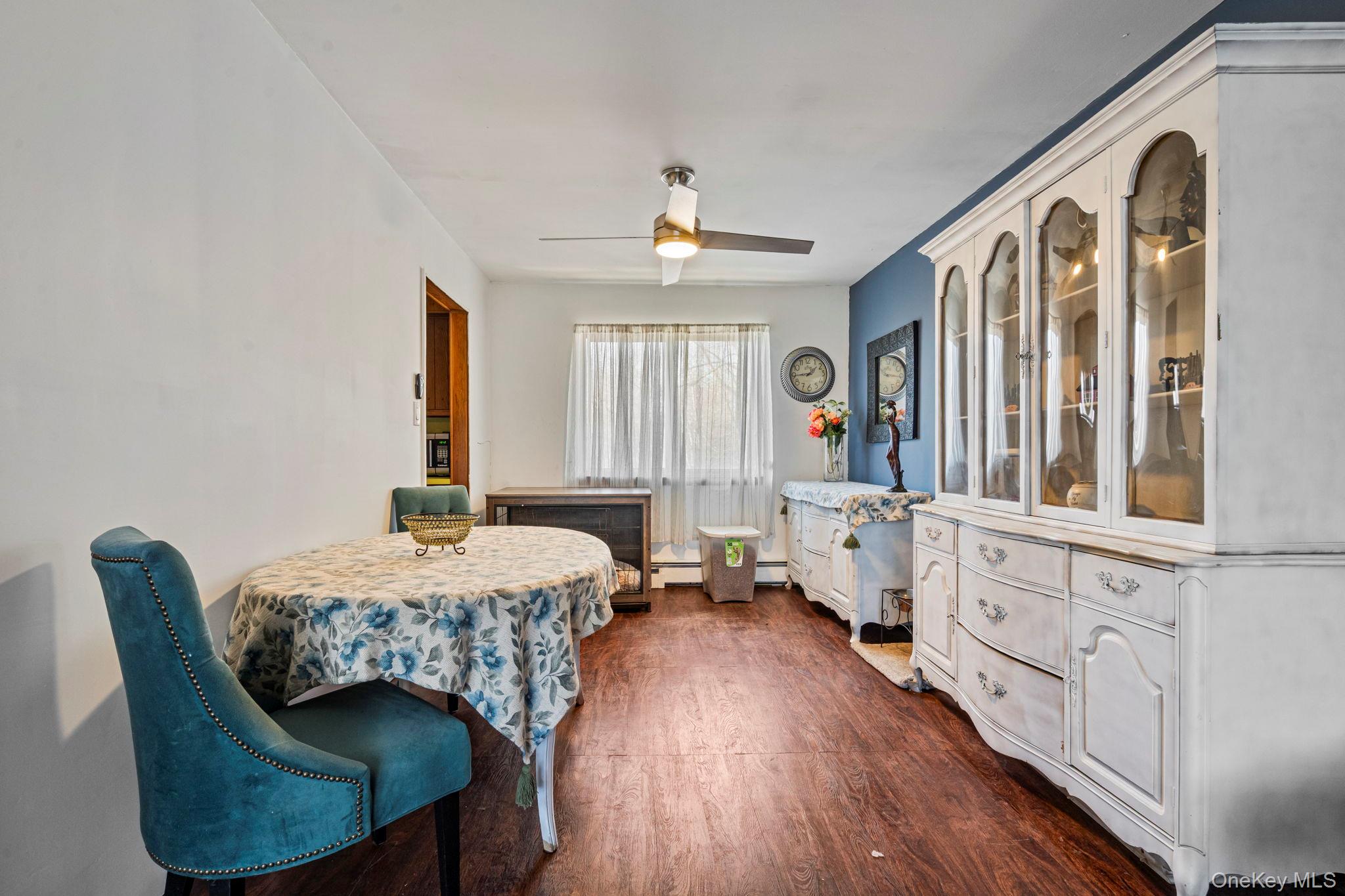 #5 photo, 44 3rd Street, سوفولك Brentwood , NY 11717