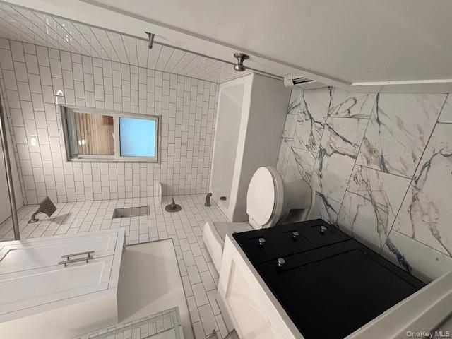 #8 photo, 15 Pierce Street, Hicksville , NY 11801