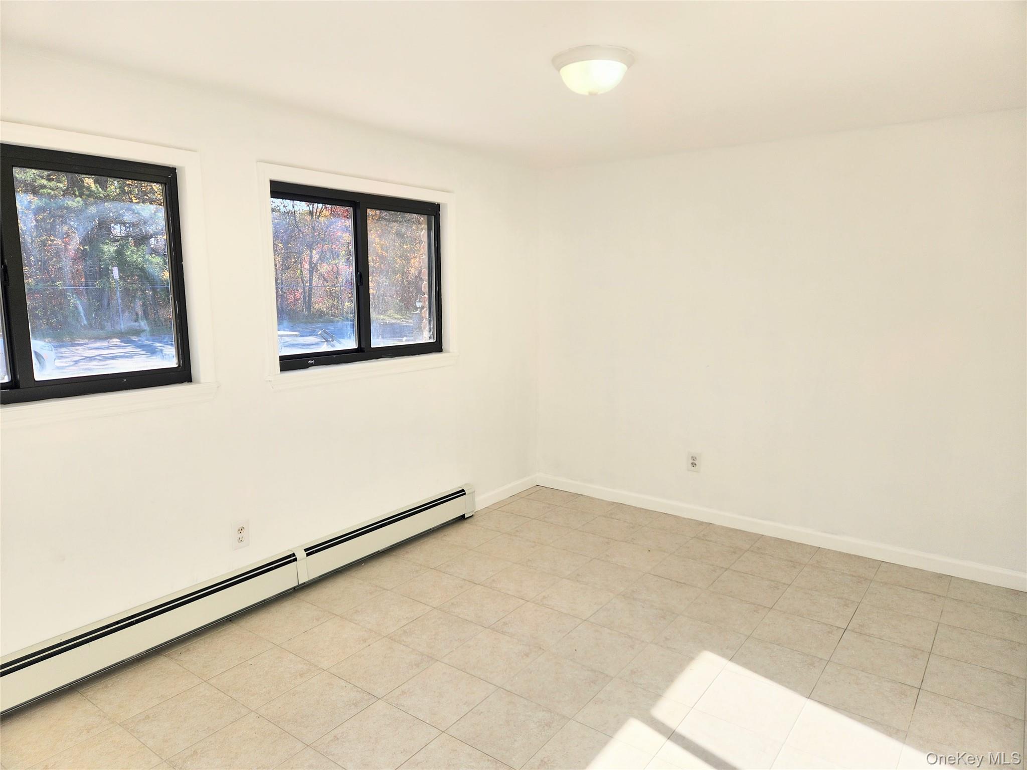 #4 photo, 27 Gordon Avenue, West Babylon , NY 11704