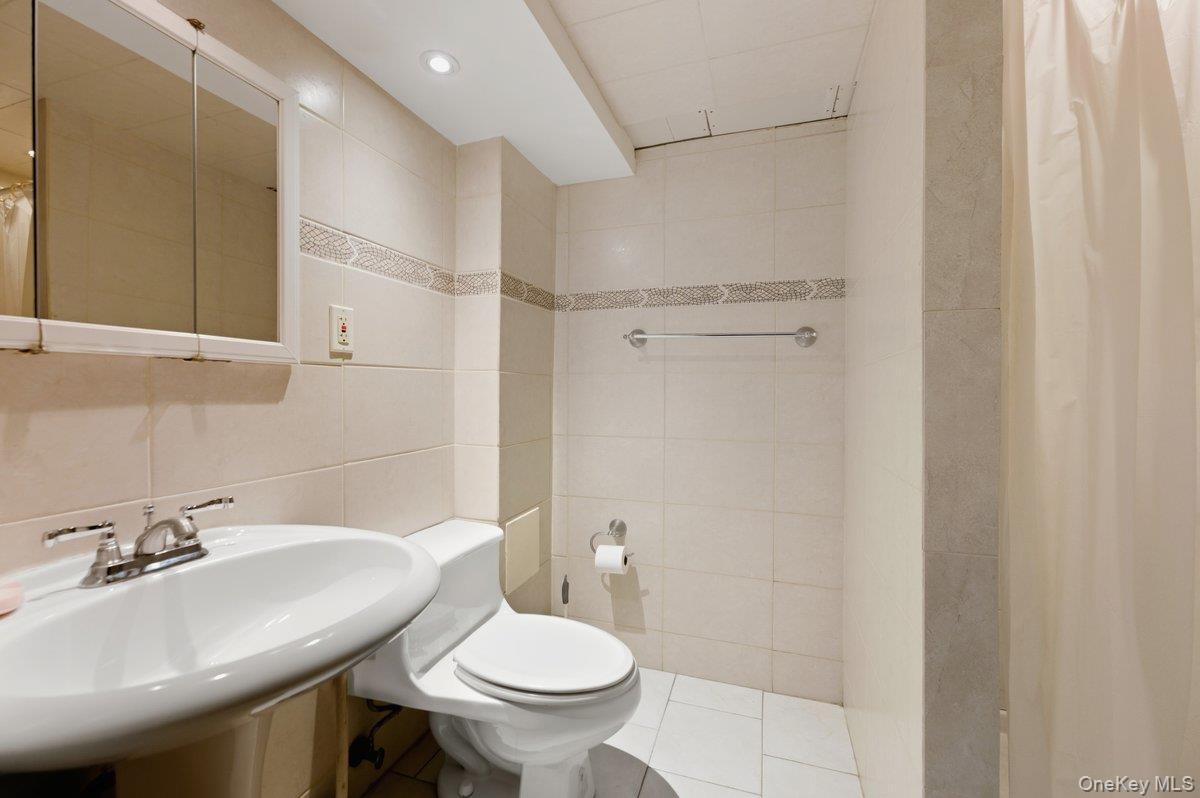 #13 photo, 8754 110th Street, Richmond Hill , NY 11418