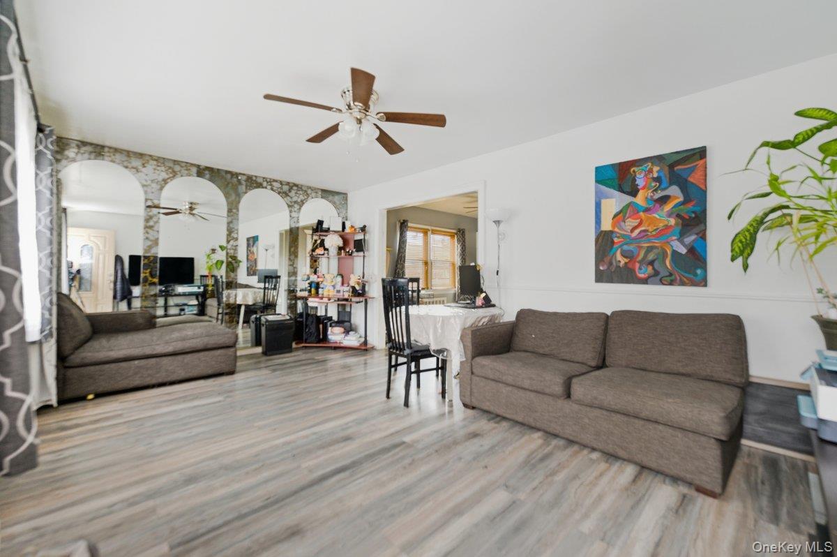 #20 photo, 8754 110th Street, Richmond Hill , NY 11418