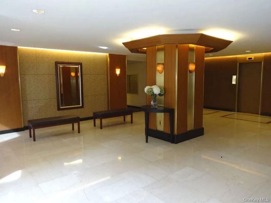 #13 photo, 2500 Johnson Avenue, Bronx , NY 10463