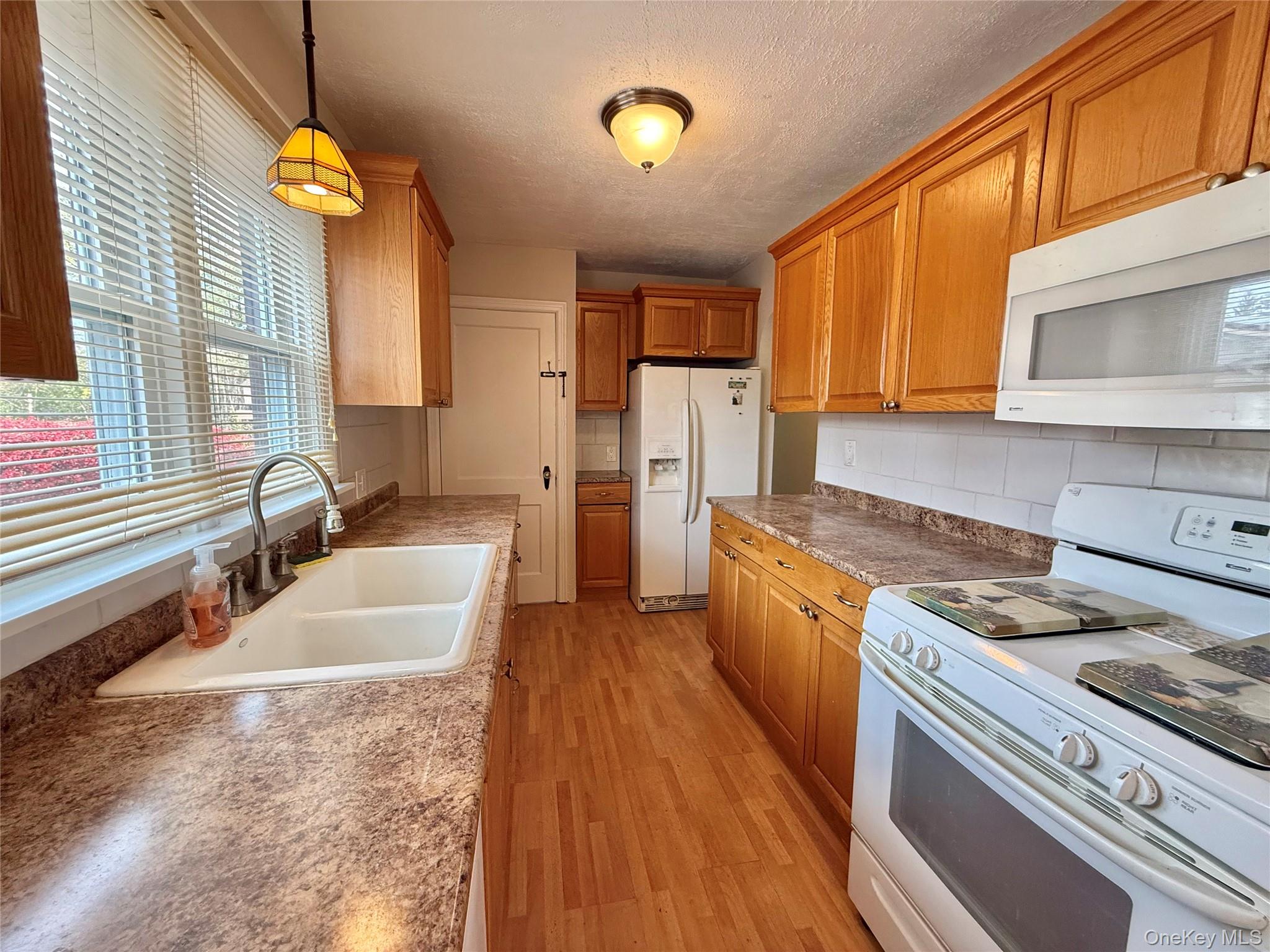 #17 photo, 10 Cottage Avenue, Nanuet , NY 10954