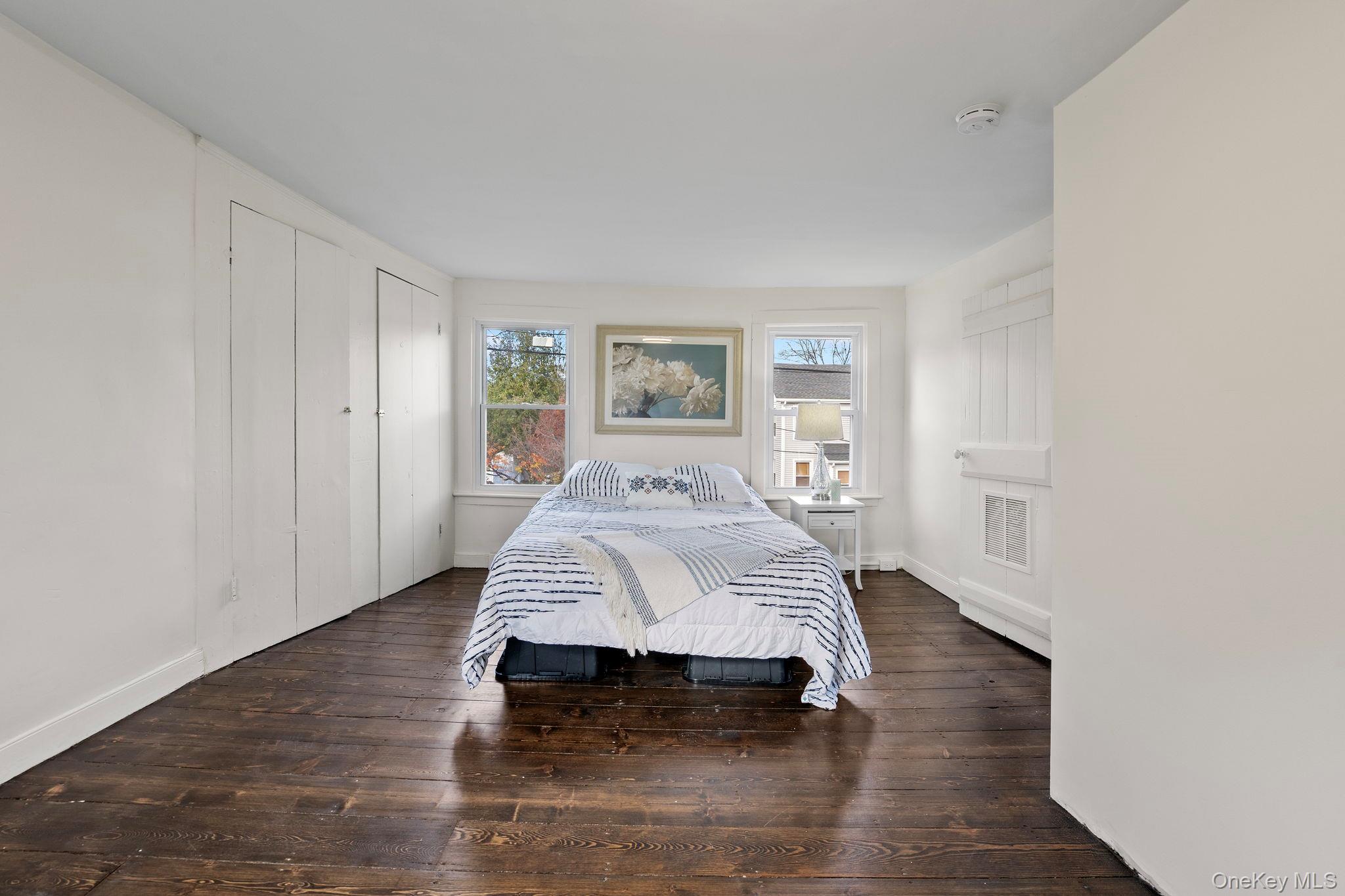 #17 photo, 10 Albertson Street, Hyde Park , NY 12538