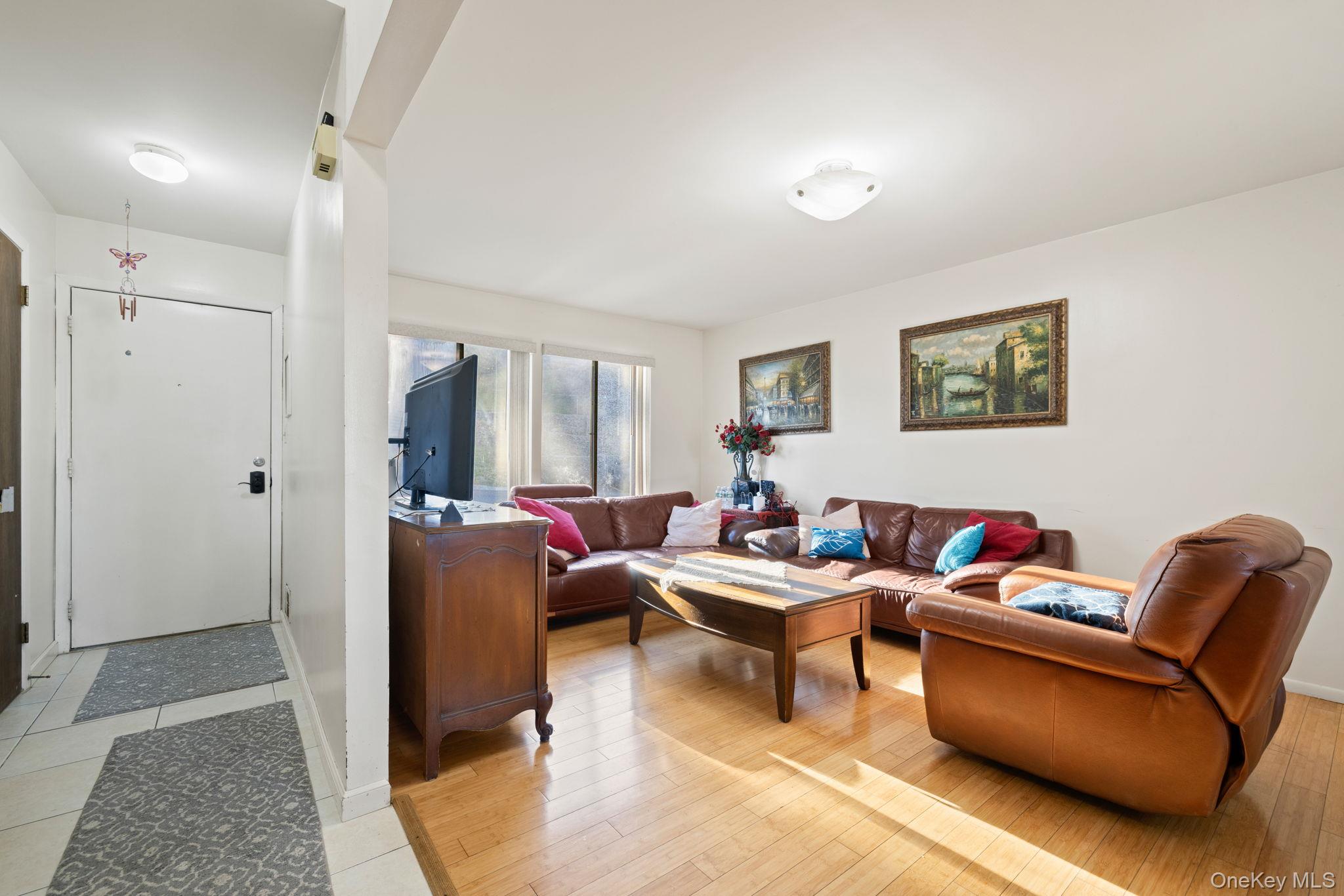 #7 photo, 505 Country Club Lane, Pomona , NY 10970