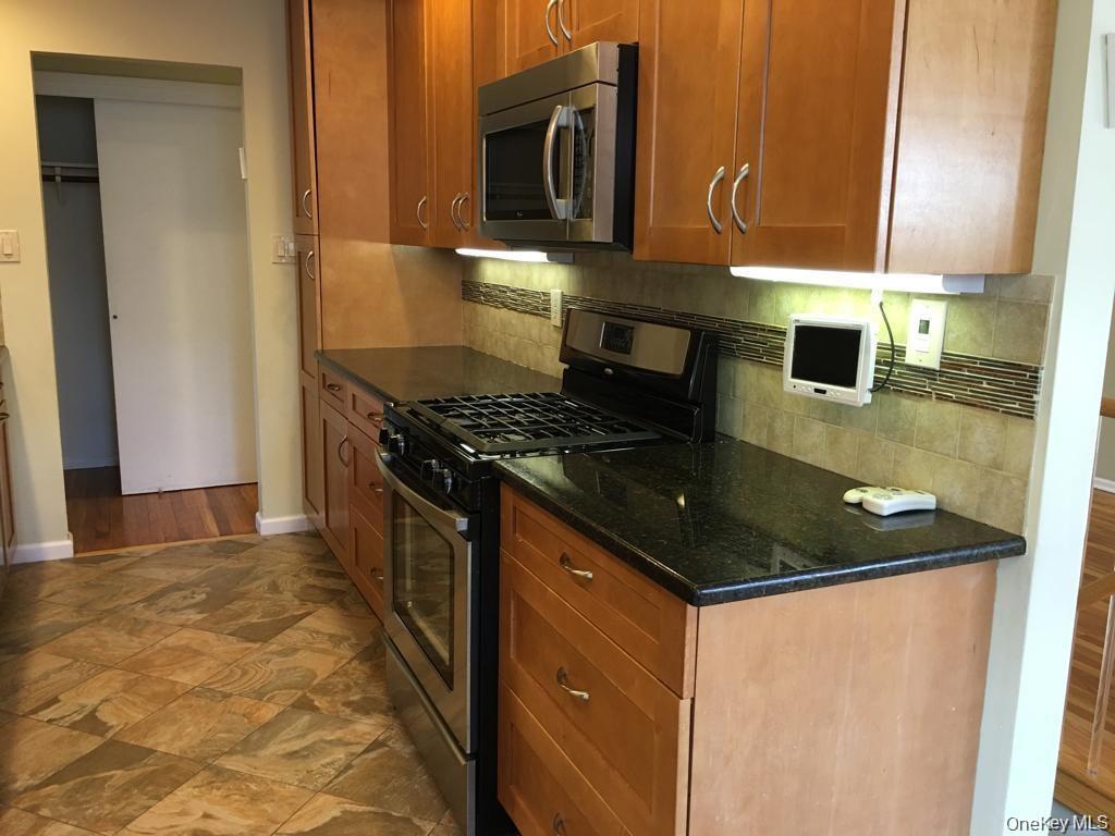 #3 photo, 81 Kearsing Parkway, Spring Valley , NY 10952