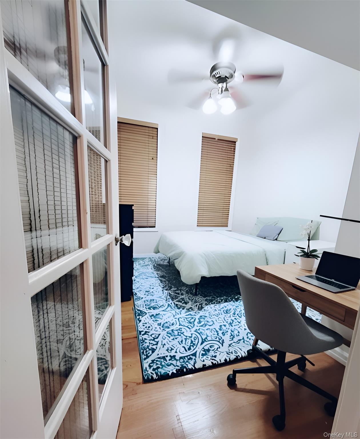 #1 photo, 324 E 50th Street, New York (Manhattan) , NY 10022