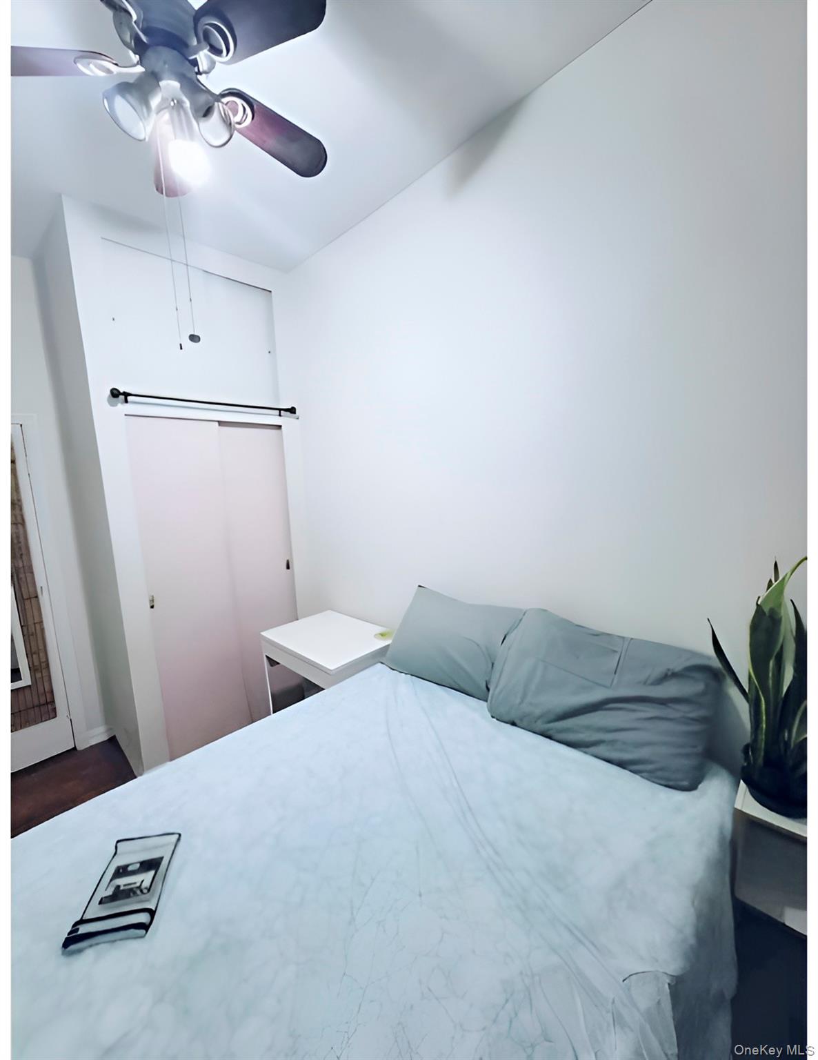 #5 photo, 324 E 50th Street, New York (Manhattan) , NY 10022